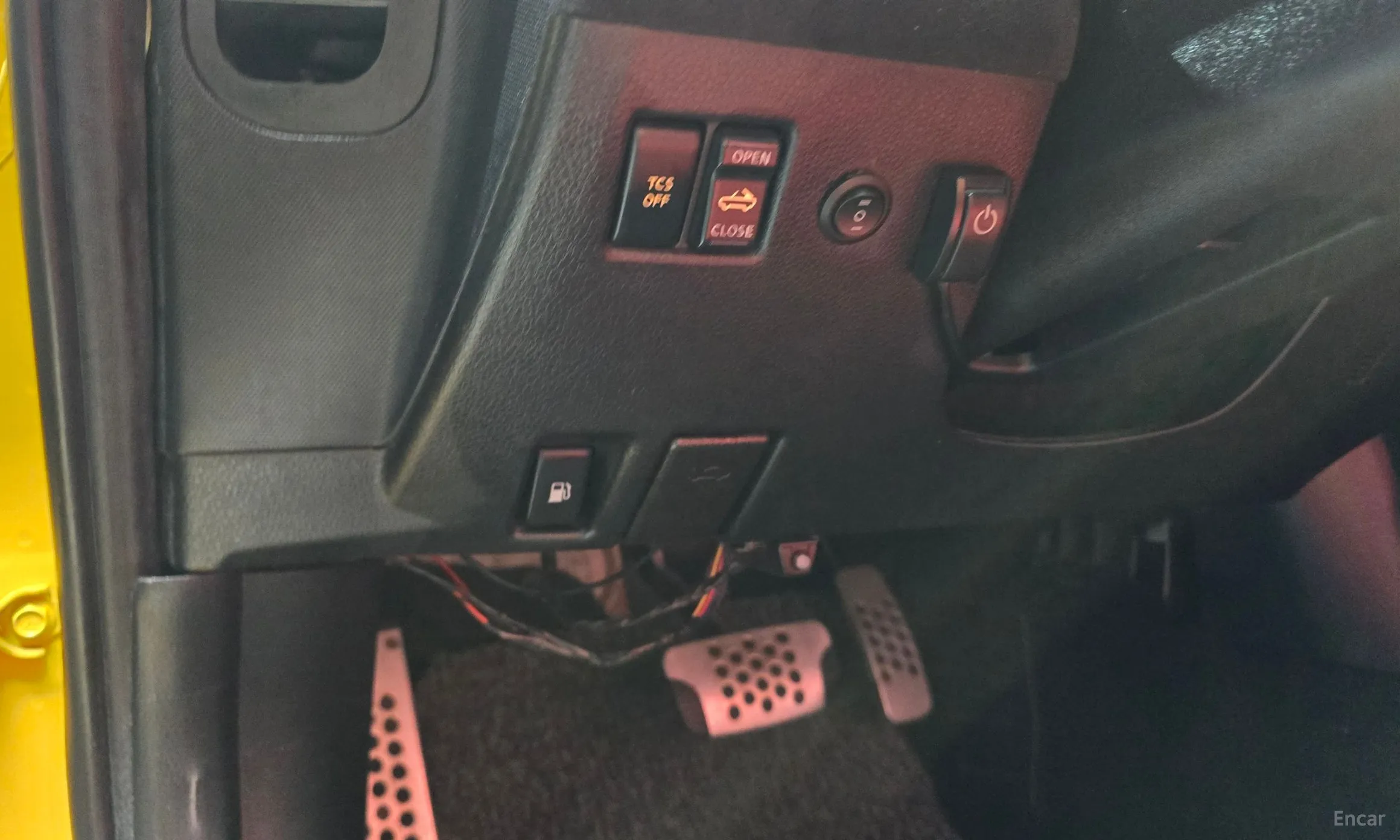 Nissan 350Z превью 17