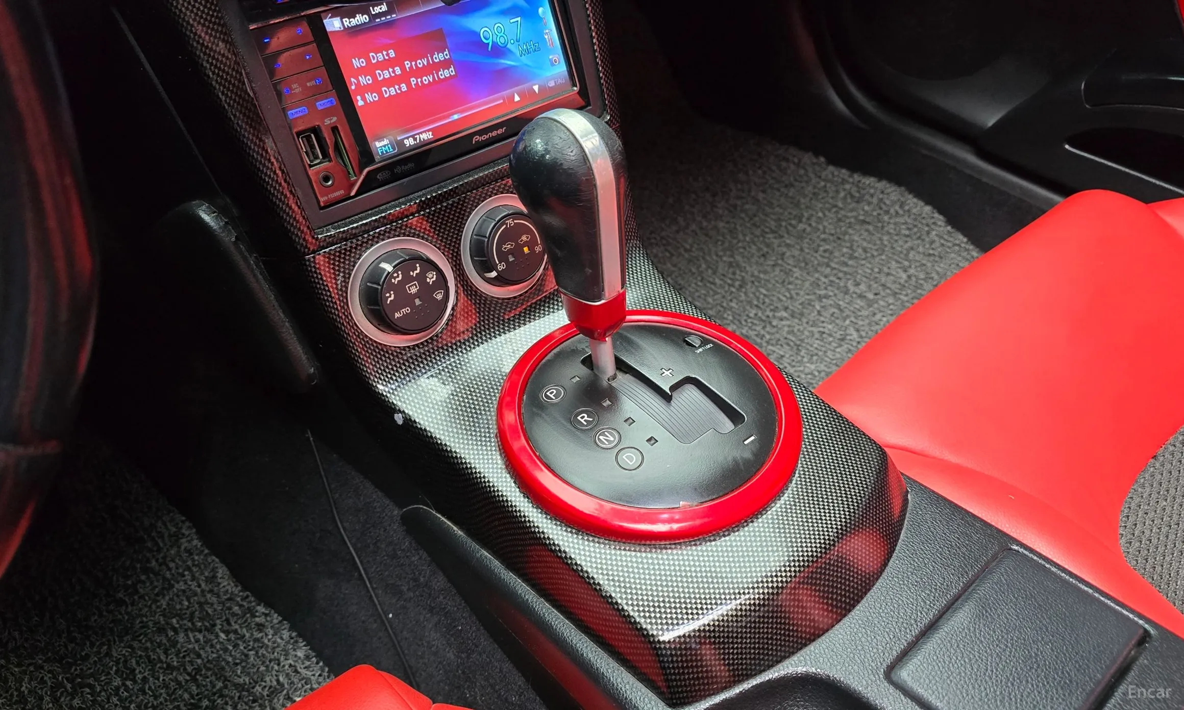 Nissan 350Z превью 9
