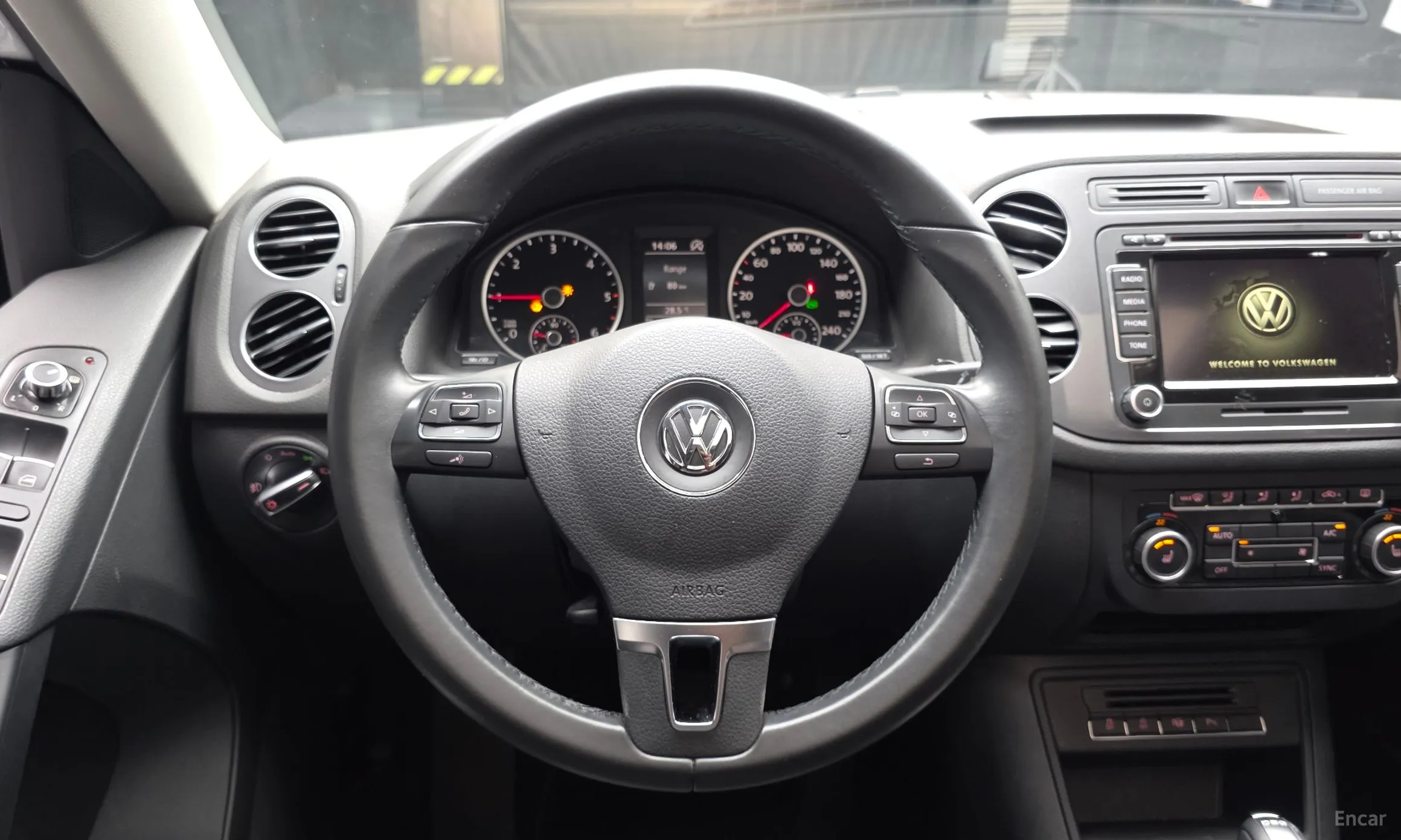 Volkswagen New Tiguan превью 13