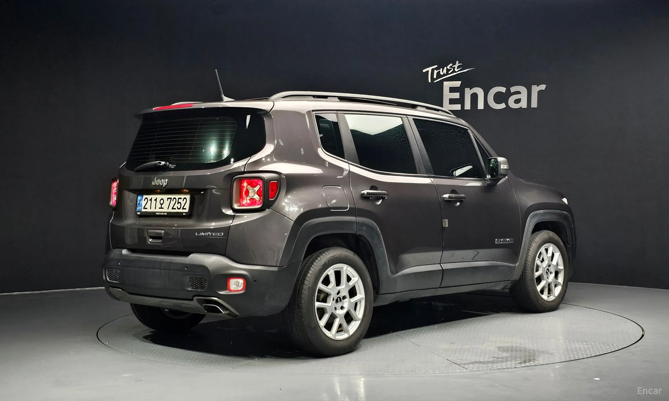 Jeep Renegade превью 2