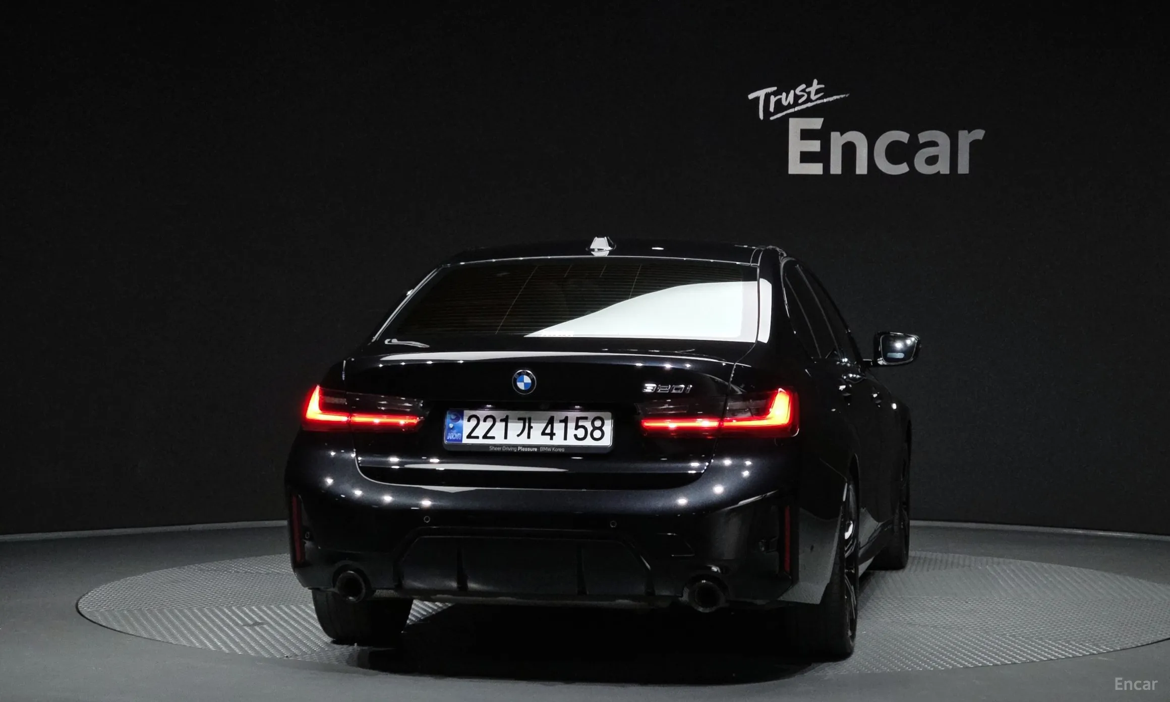 BMW 3 Series (G20) превью 4