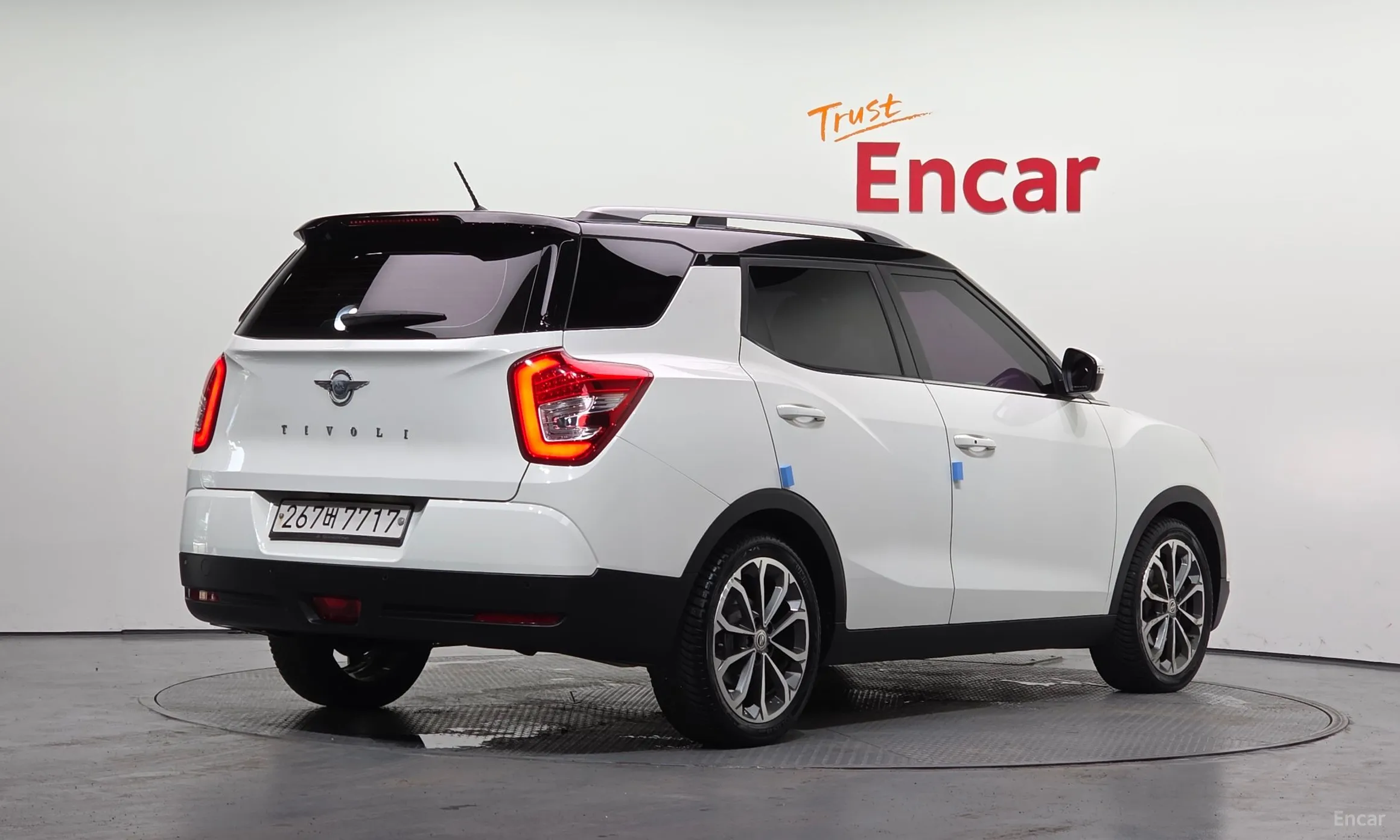 KG Mobility (SsangYong) Tivoli Air превью 2