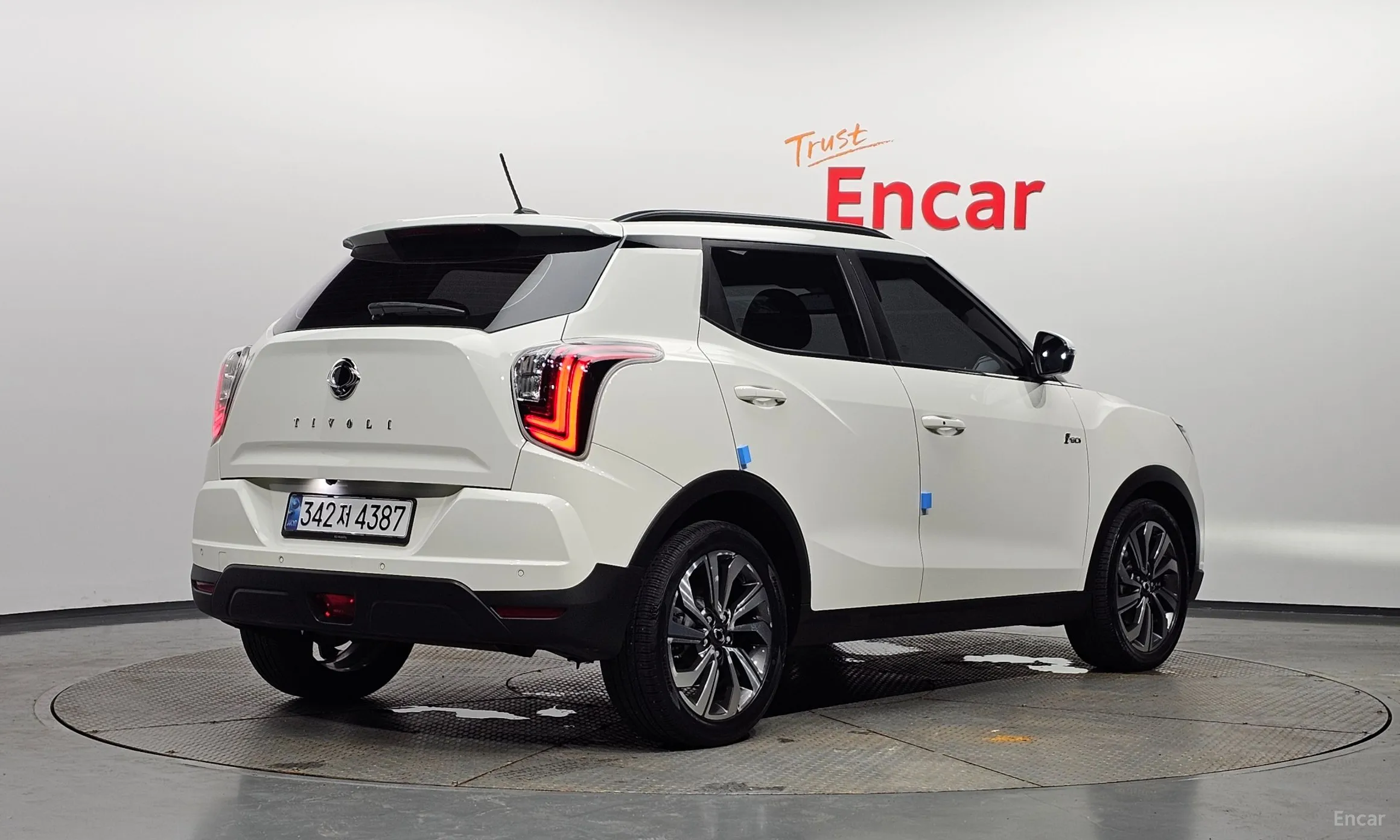 KG Mobility (SsangYong) Berry New Tivoli