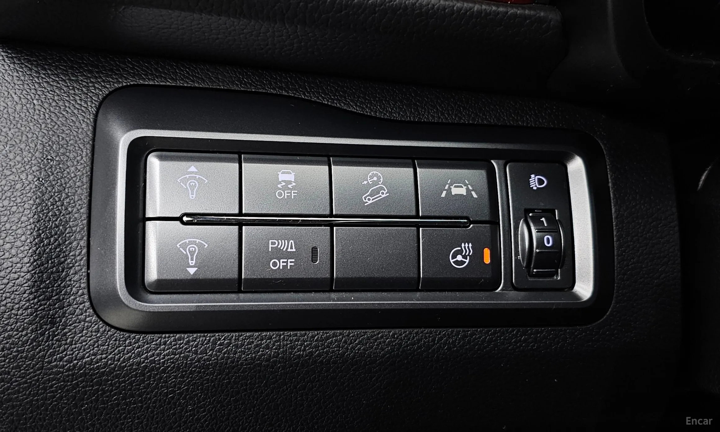 KG Mobility (SsangYong) Berry New Tivoli превью 18