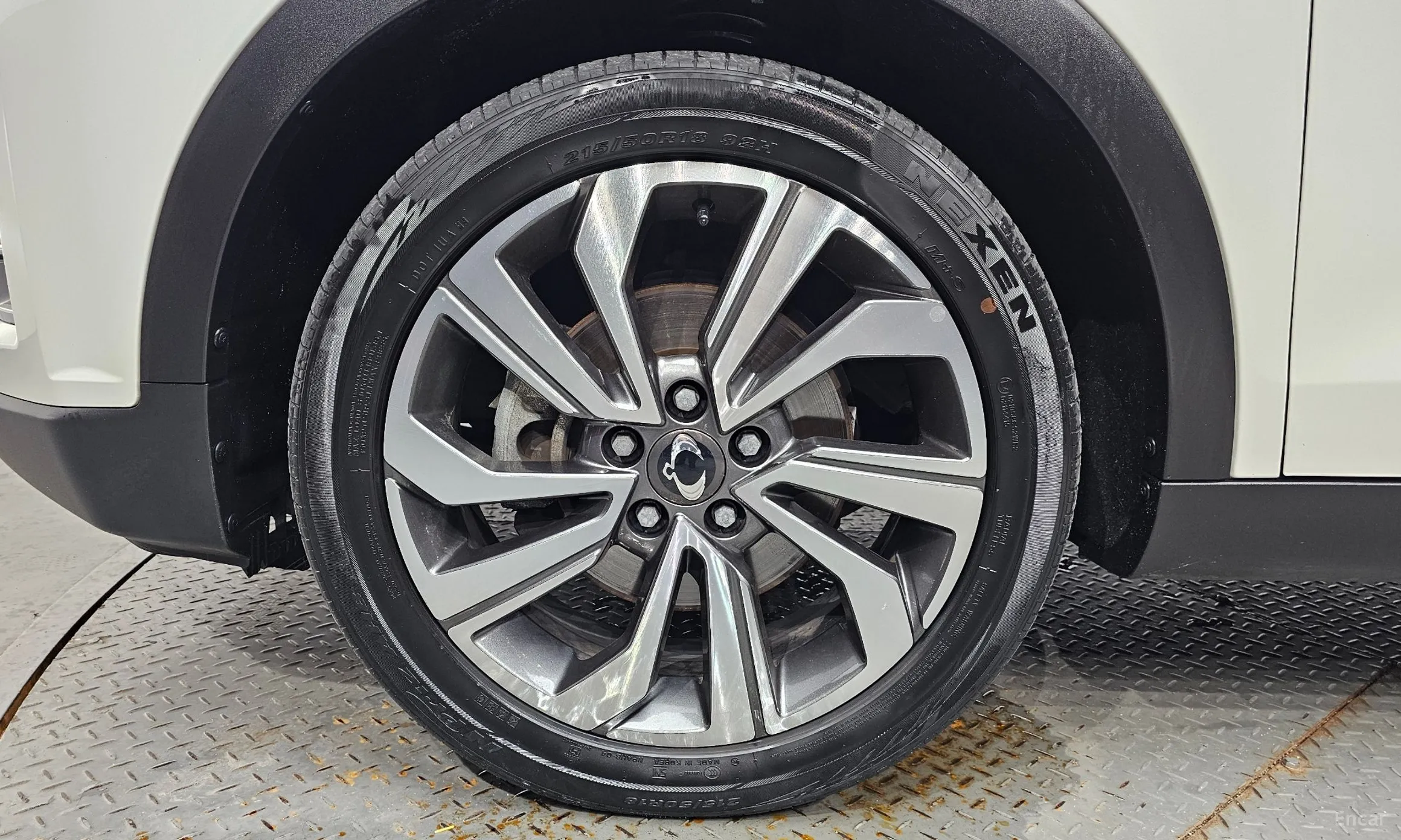 KG Mobility (SsangYong) Berry New Tivoli превью 5