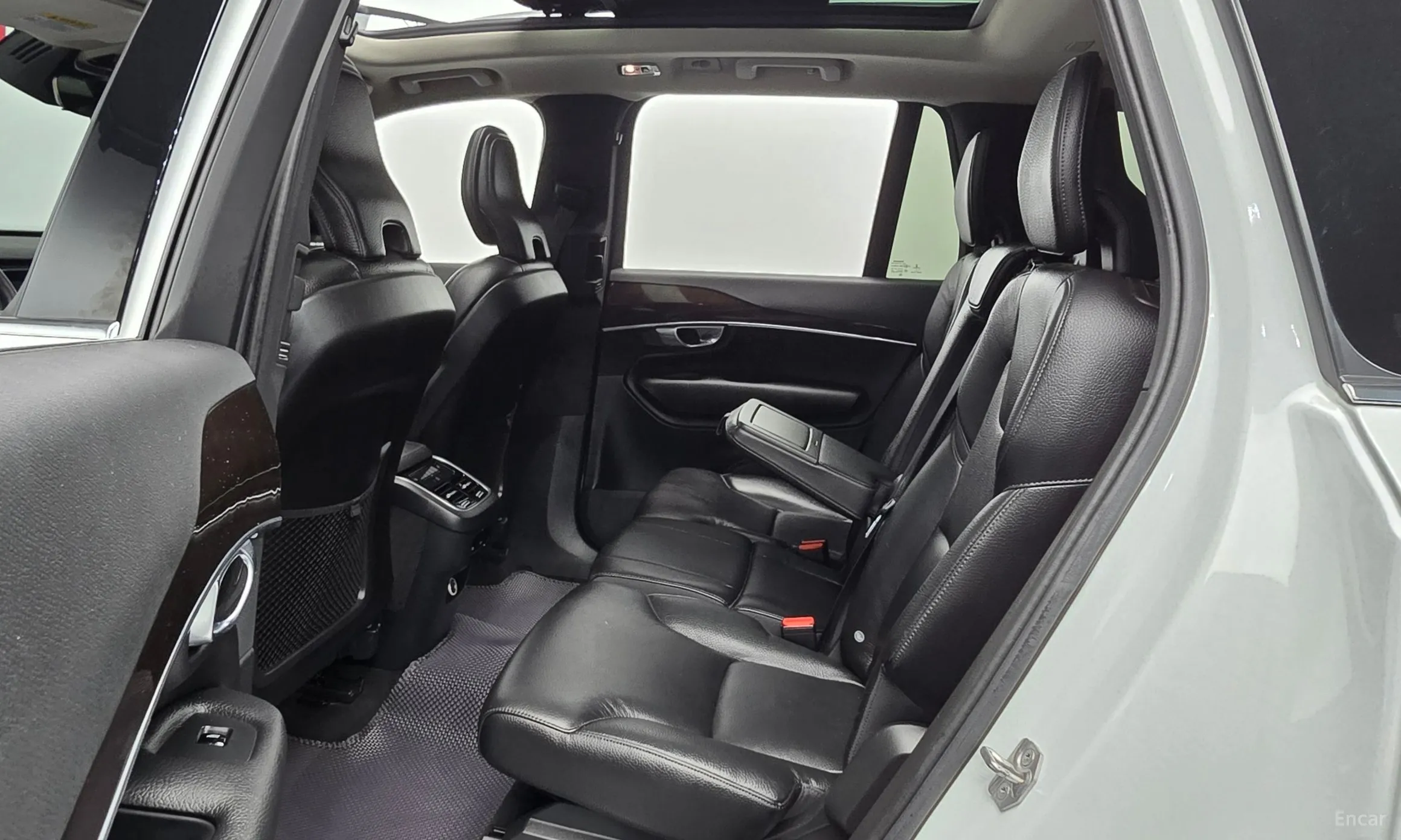 Volvo XC90 Gen 2 превью 12