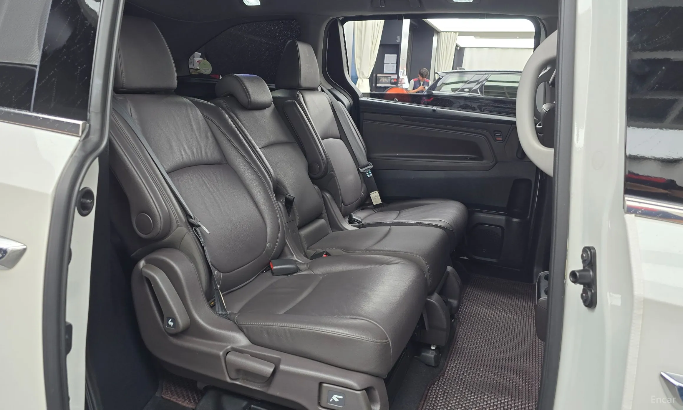 Honda Odyssey превью 11