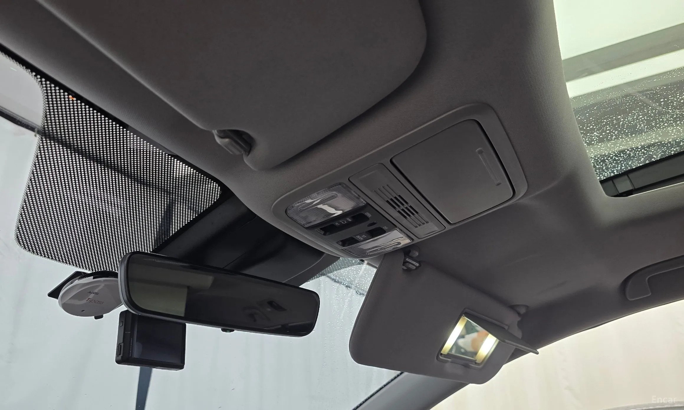Honda Odyssey превью 17