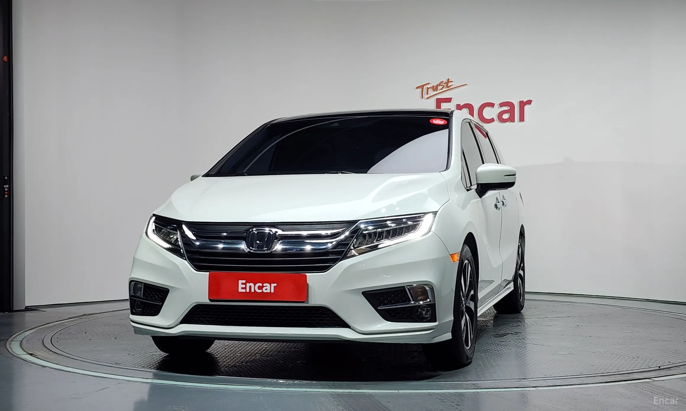 Honda Odyssey превью 3