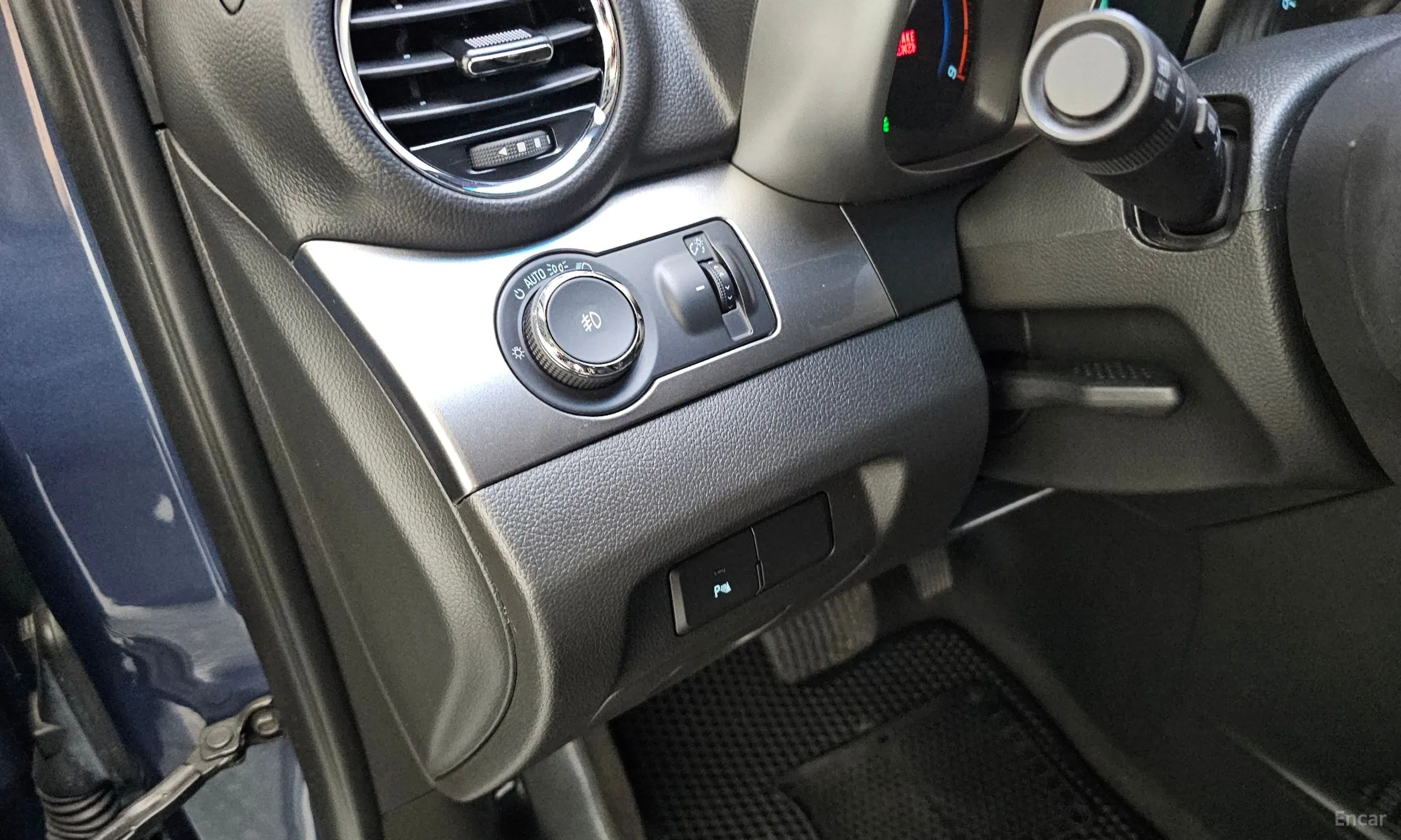 Chevrolet (GM Daewoo) Orlando превью 20