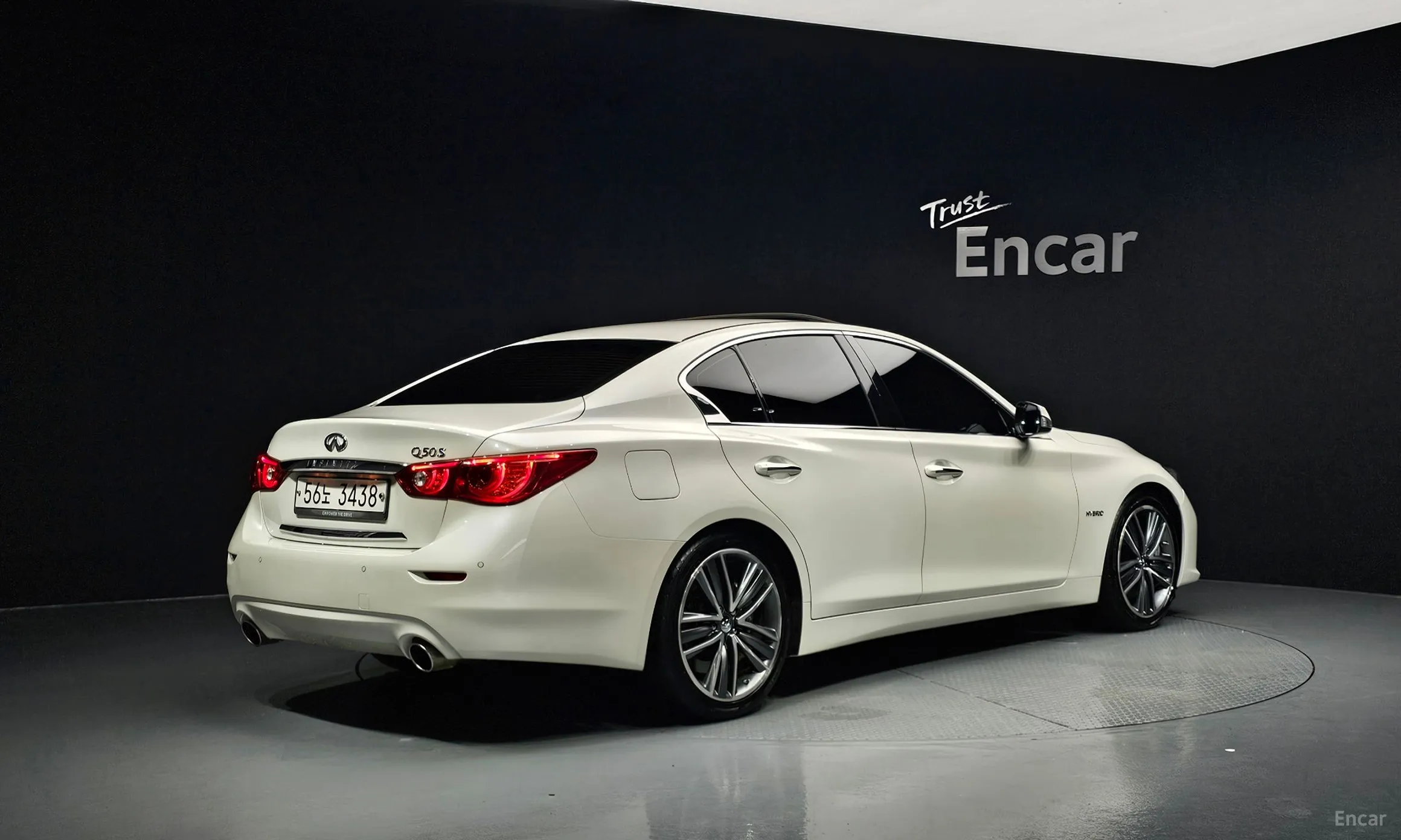 Infiniti Q50