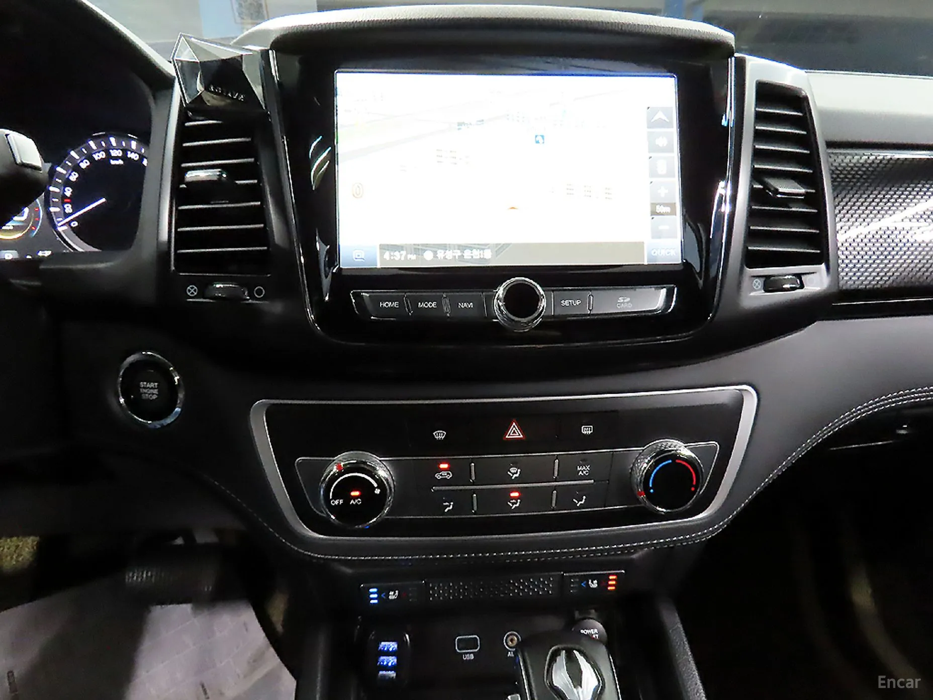 KG Mobility (SsangYong) Rexton Sports Khan превью 17