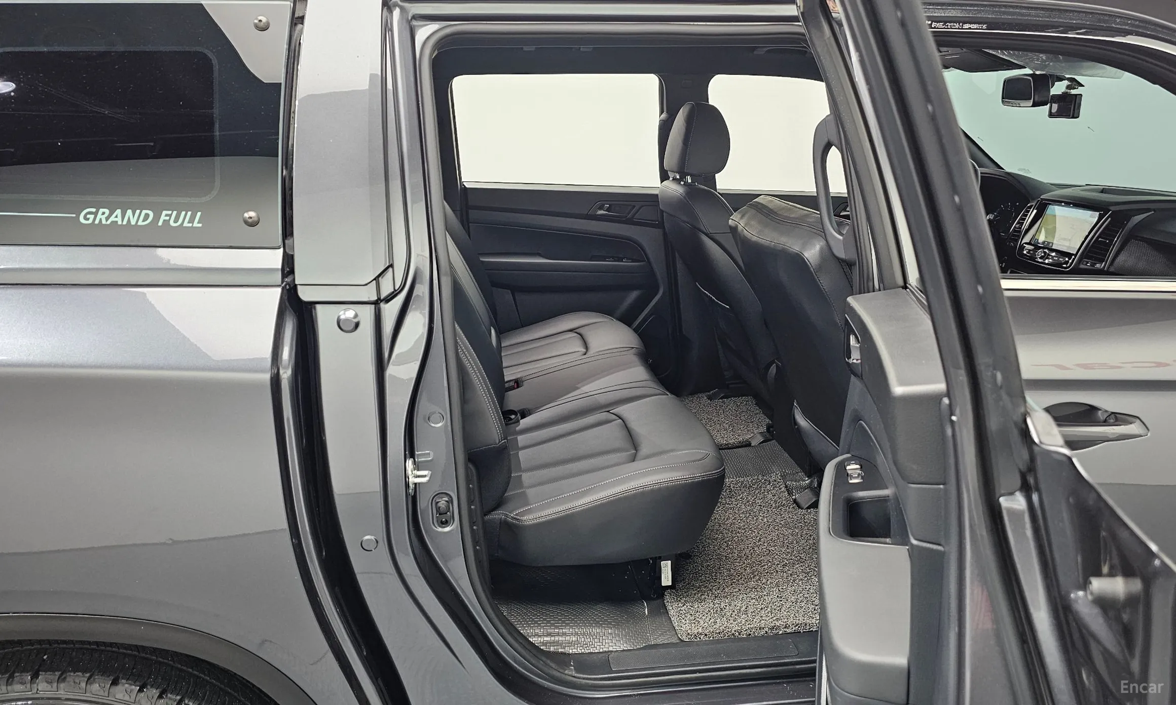 KG Mobility (SsangYong) Rexton Sports превью 11