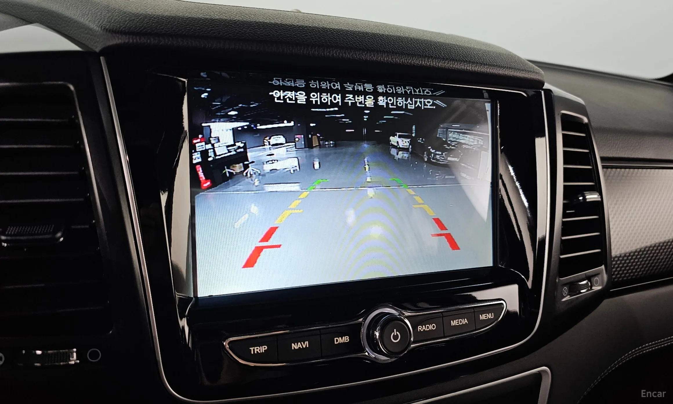 KG Mobility (SsangYong) Rexton Sports превью 15