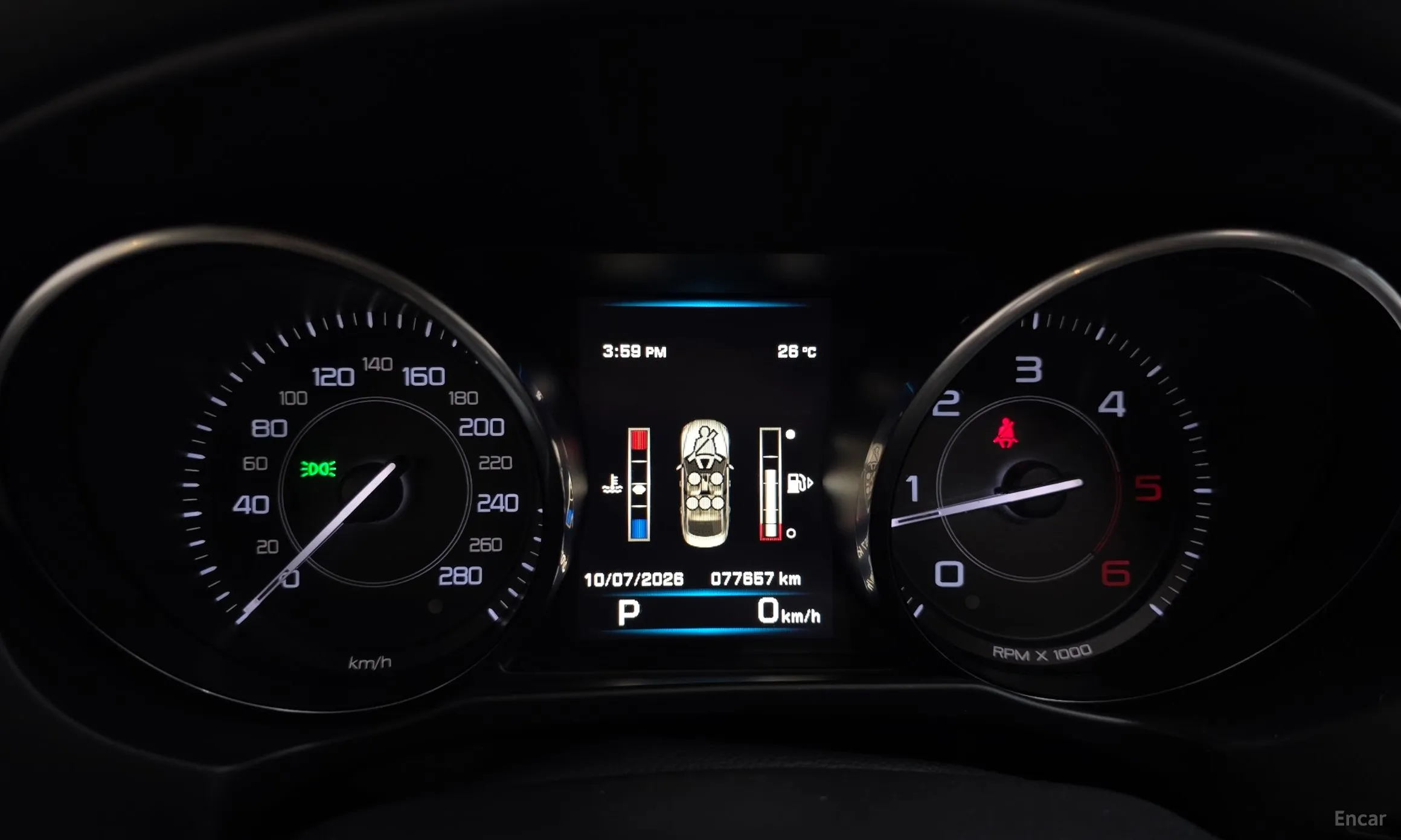 Jaguar XE превью 8