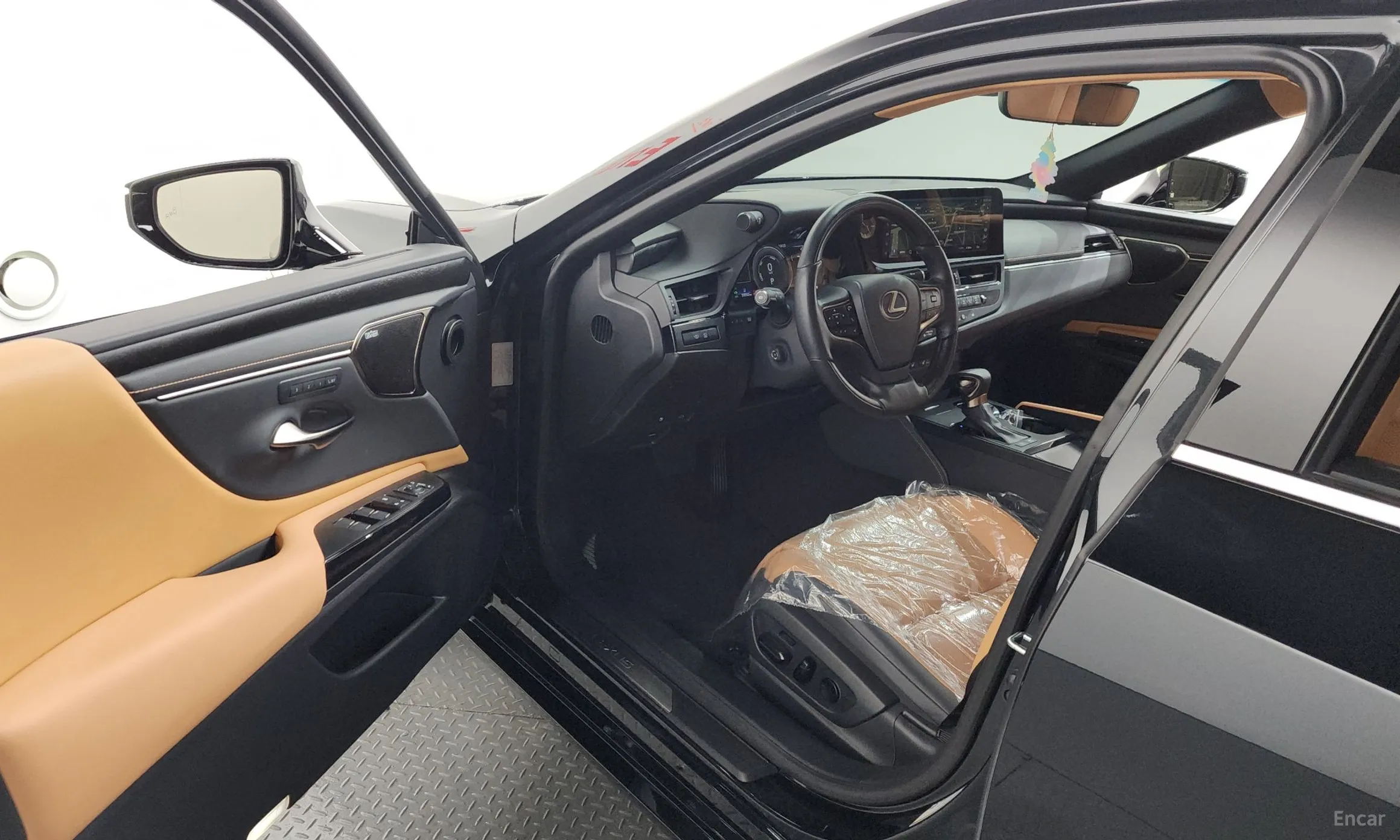 Lexus ES300h 7th Generation превью 10