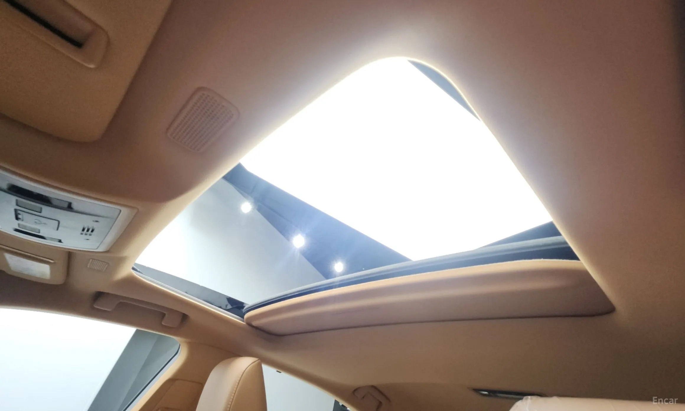 Lexus ES300h 7th Generation превью 17