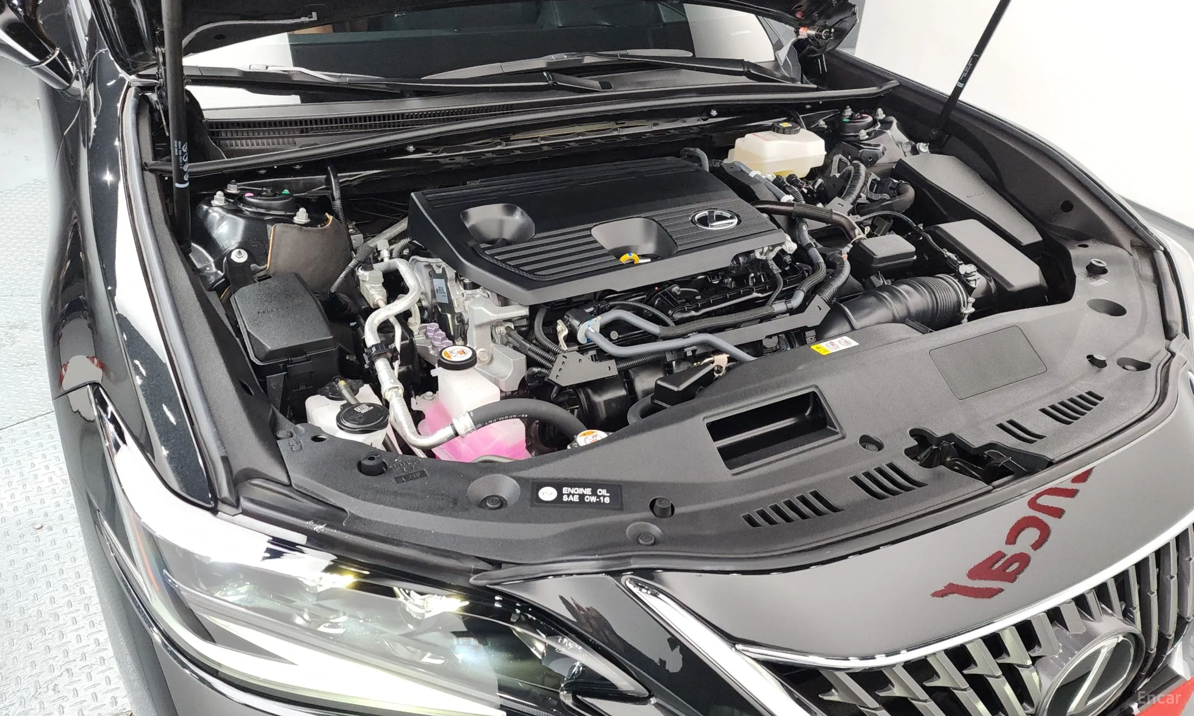 Lexus ES300h 7th Generation превью 6