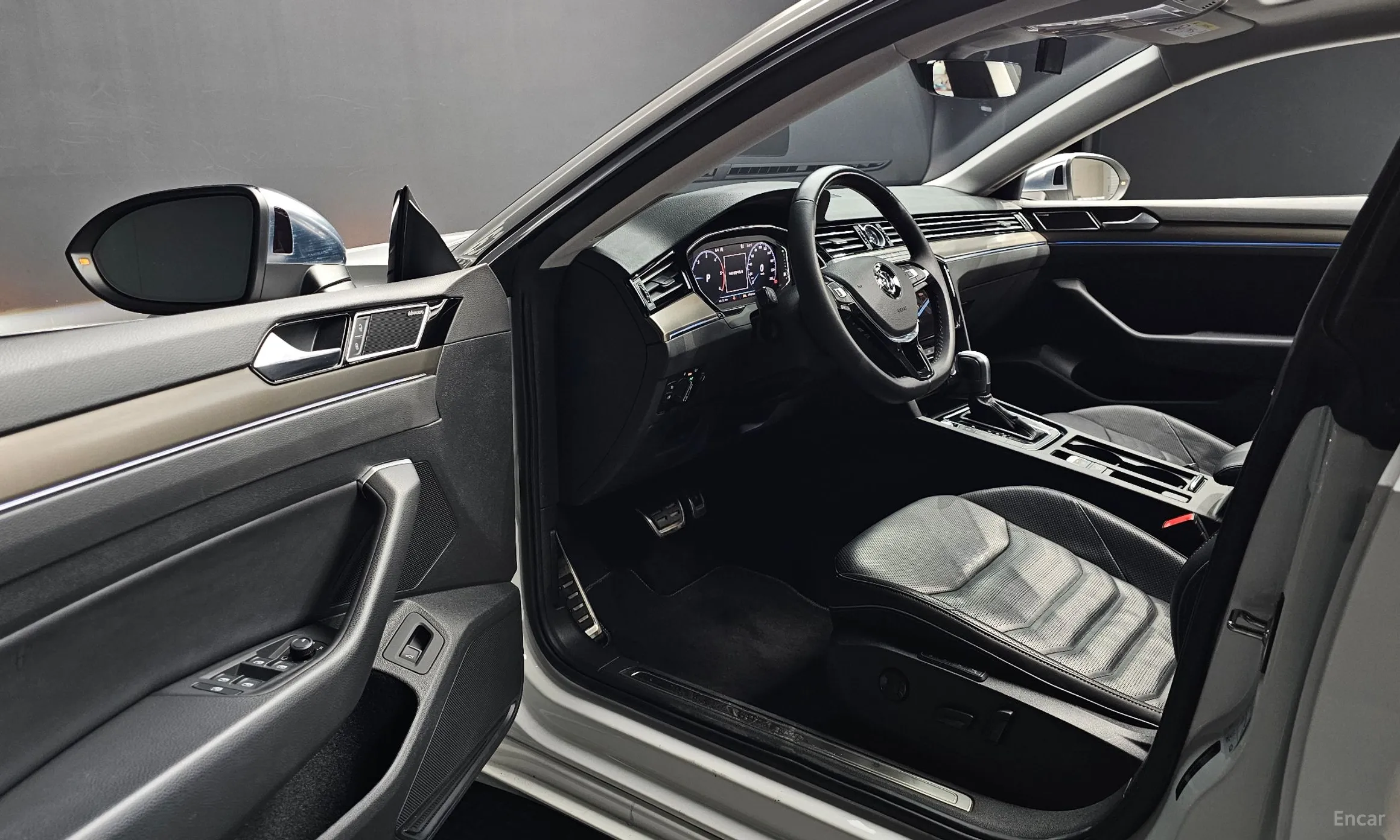 Volkswagen Ateon превью 10