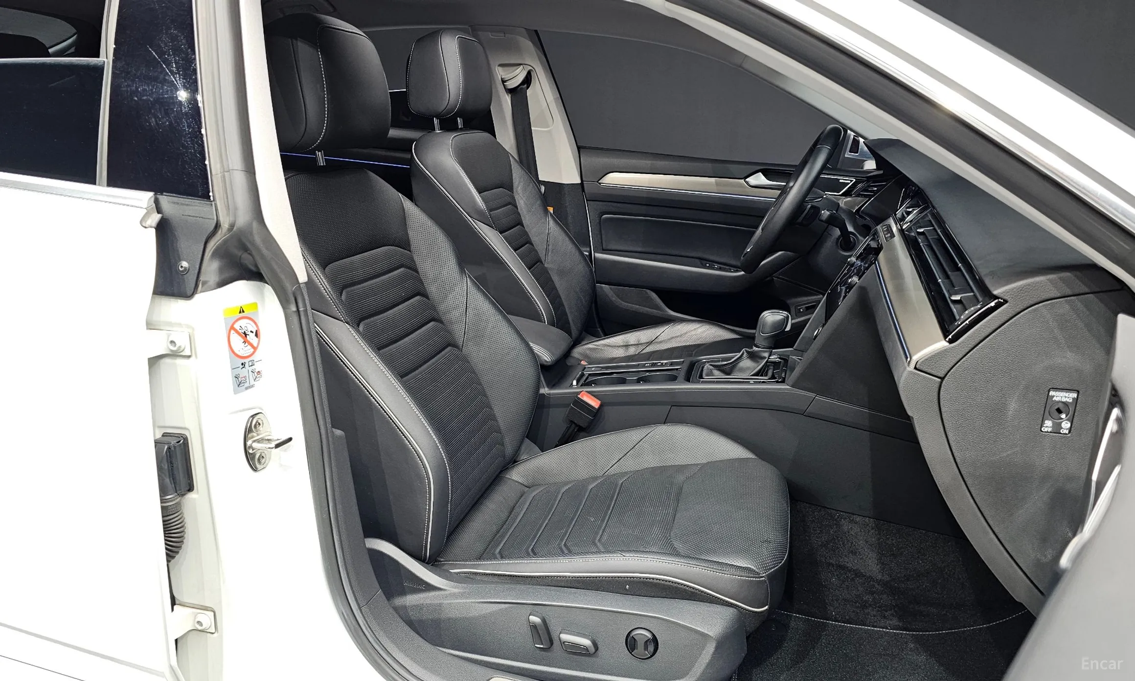 Volkswagen Ateon превью 11