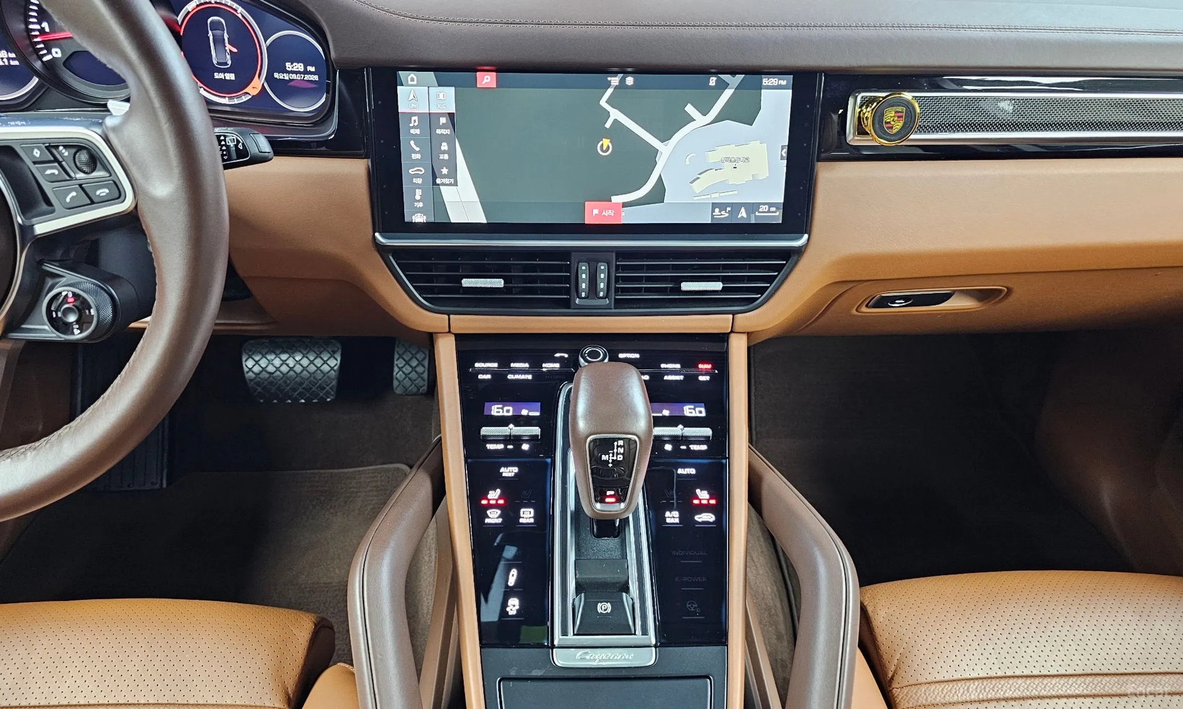 Porsche Cayenne (PO536) превью 13