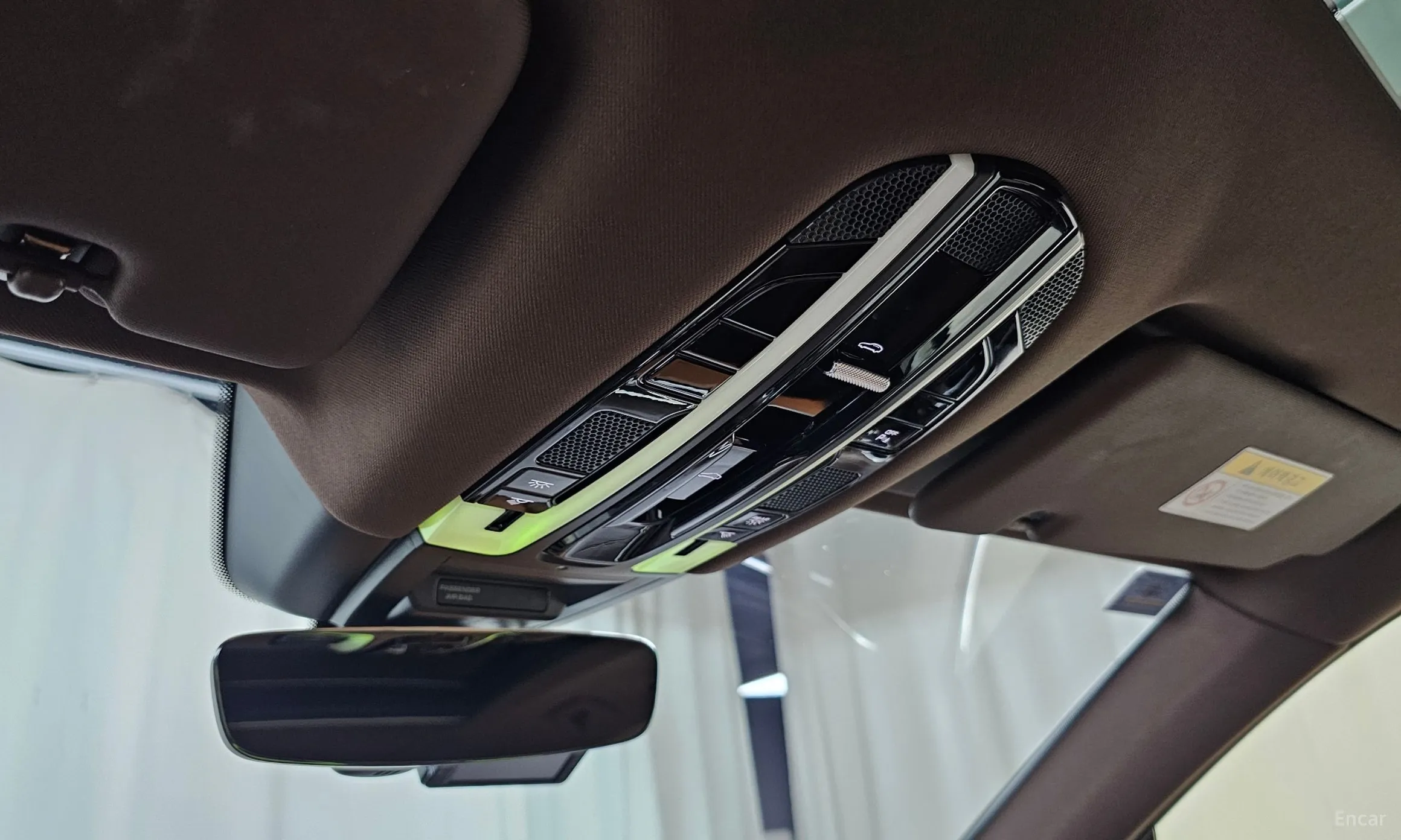 Porsche Cayenne (PO536) превью 20