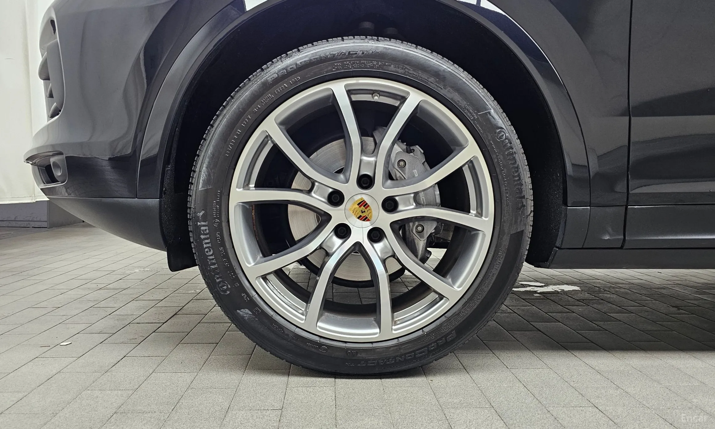 Porsche Cayenne (PO536) превью 5