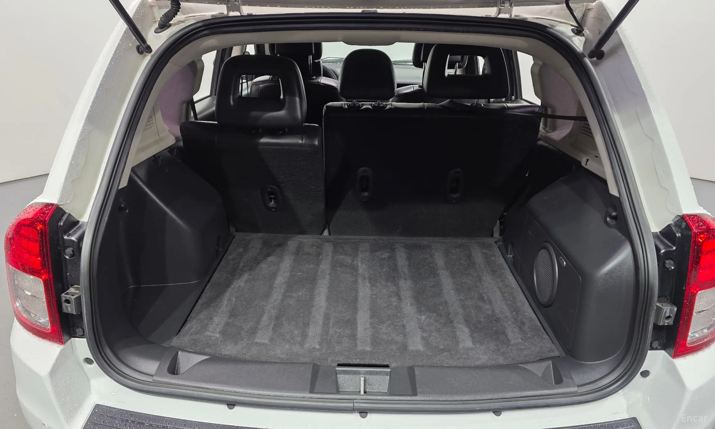 Jeep Compass превью 18