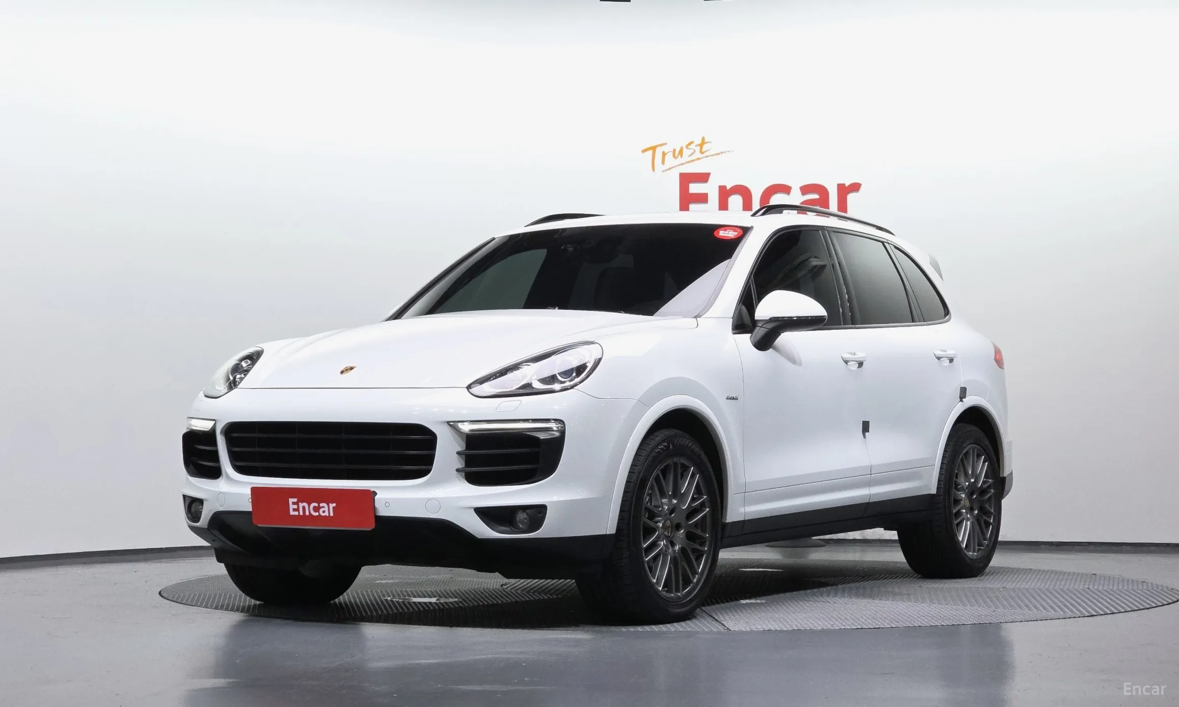 New Cayenne