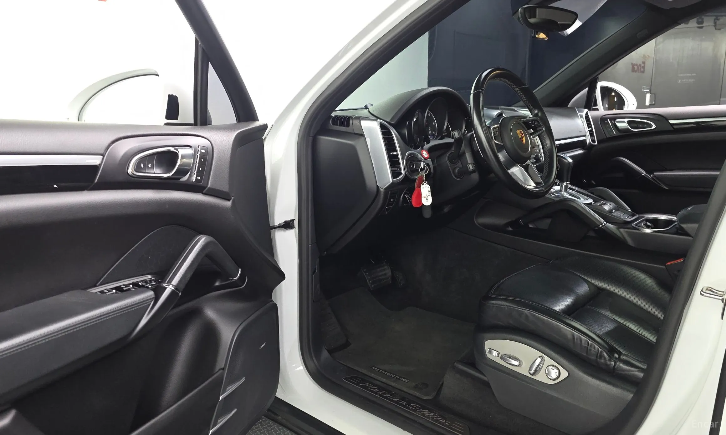 Porsche New Cayenne превью 10