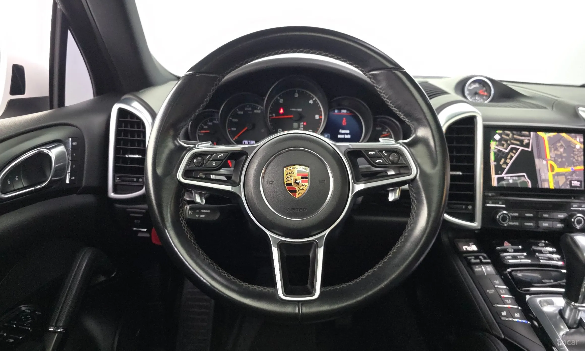 Porsche New Cayenne превью 13