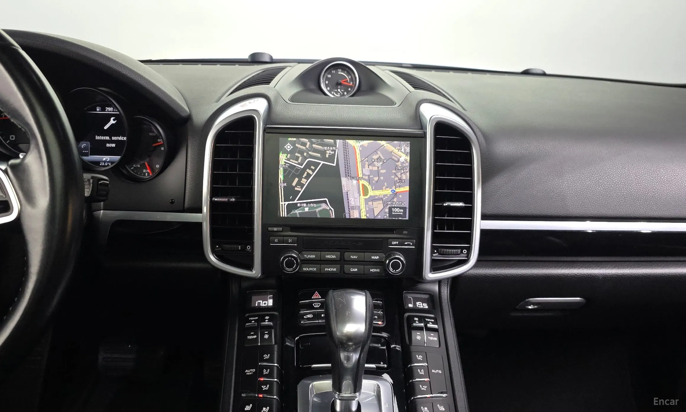 Porsche New Cayenne превью 14