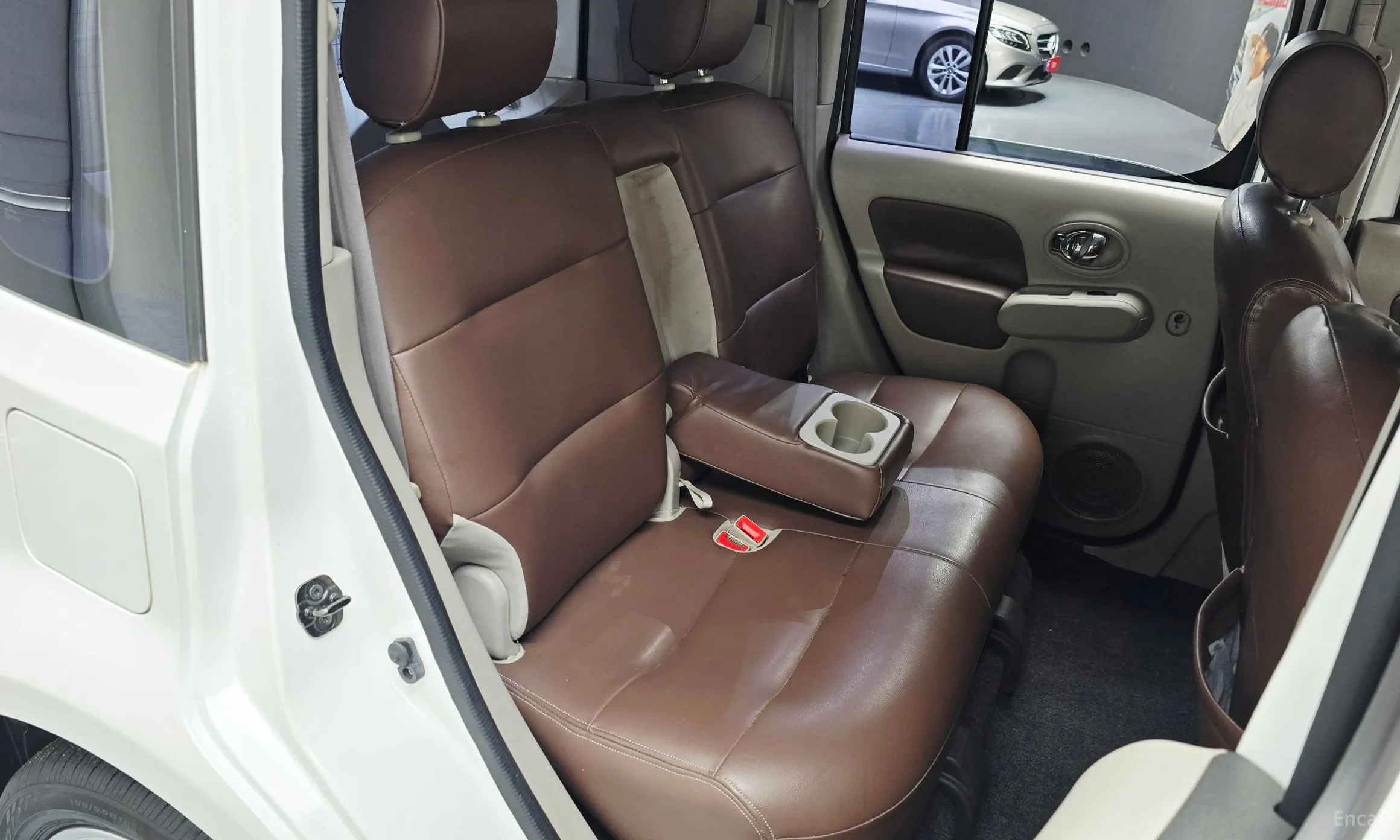 Nissan Cube превью 11