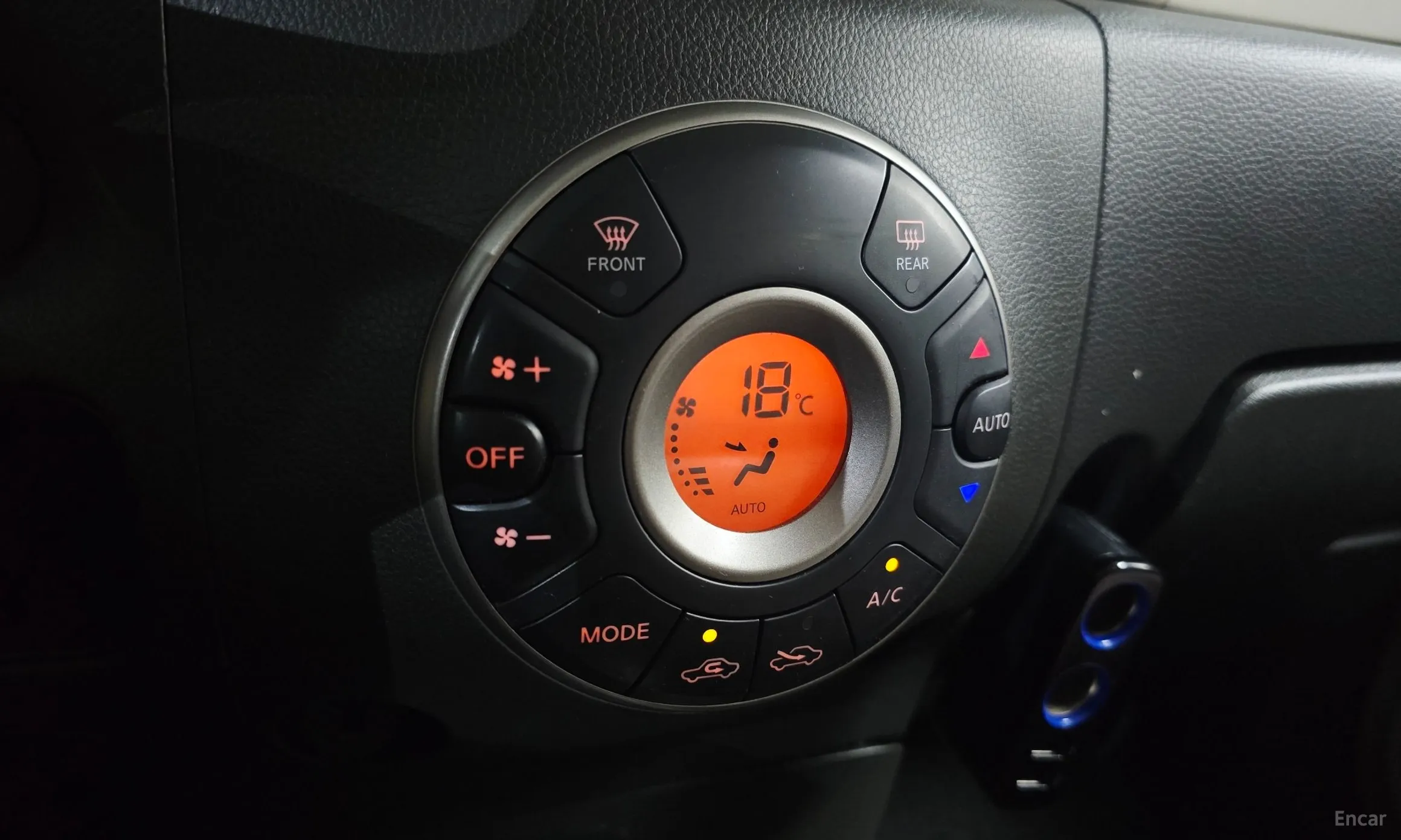 Nissan Cube превью 18