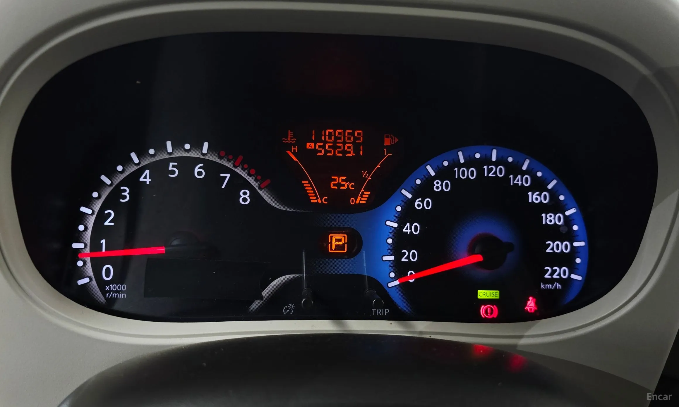 Nissan Cube превью 8