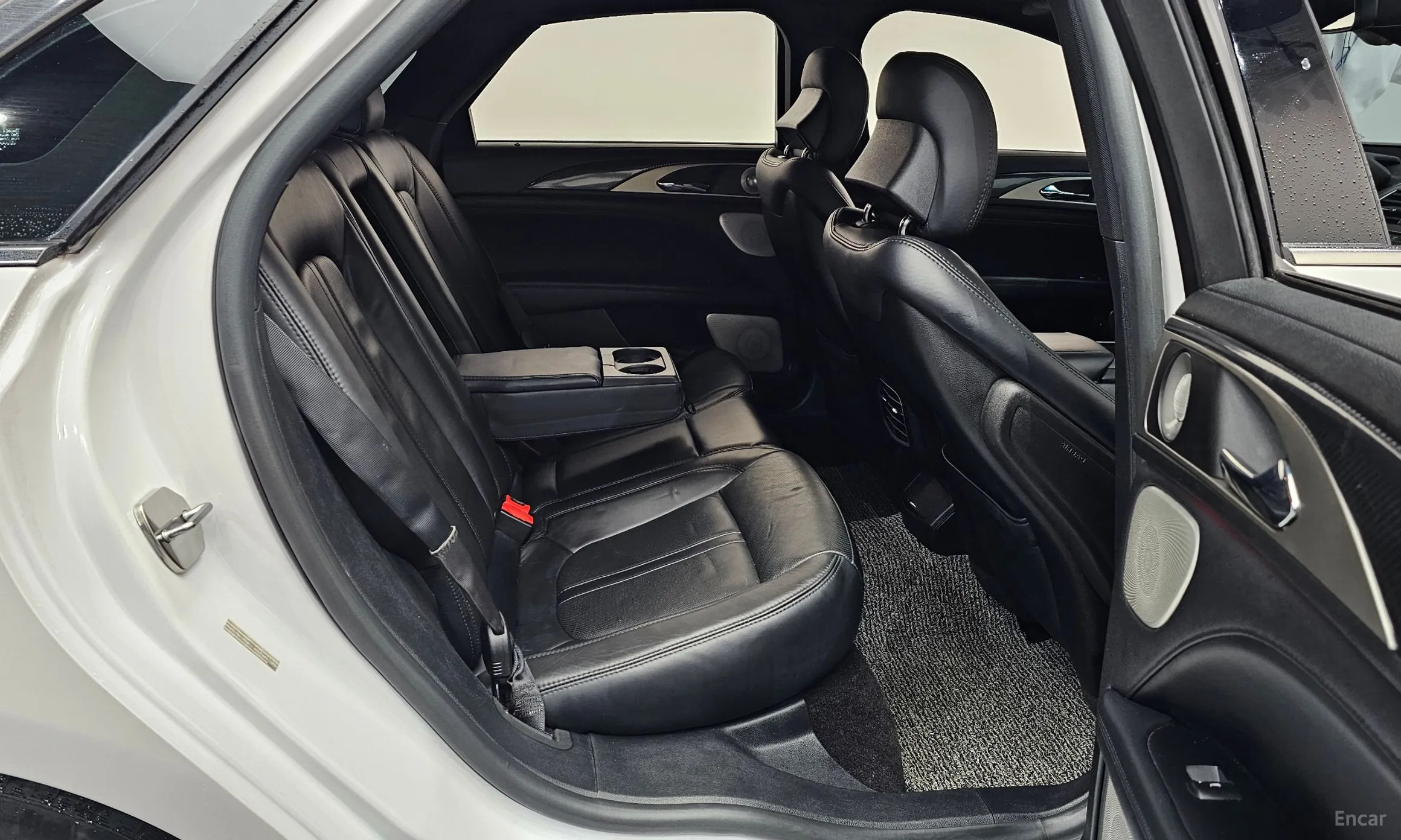 Lincoln New MKZ превью 11