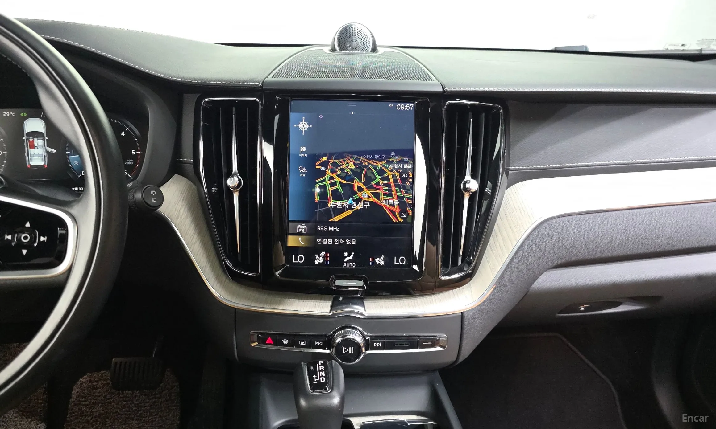 Volvo XC60 Gen 2 превью 14