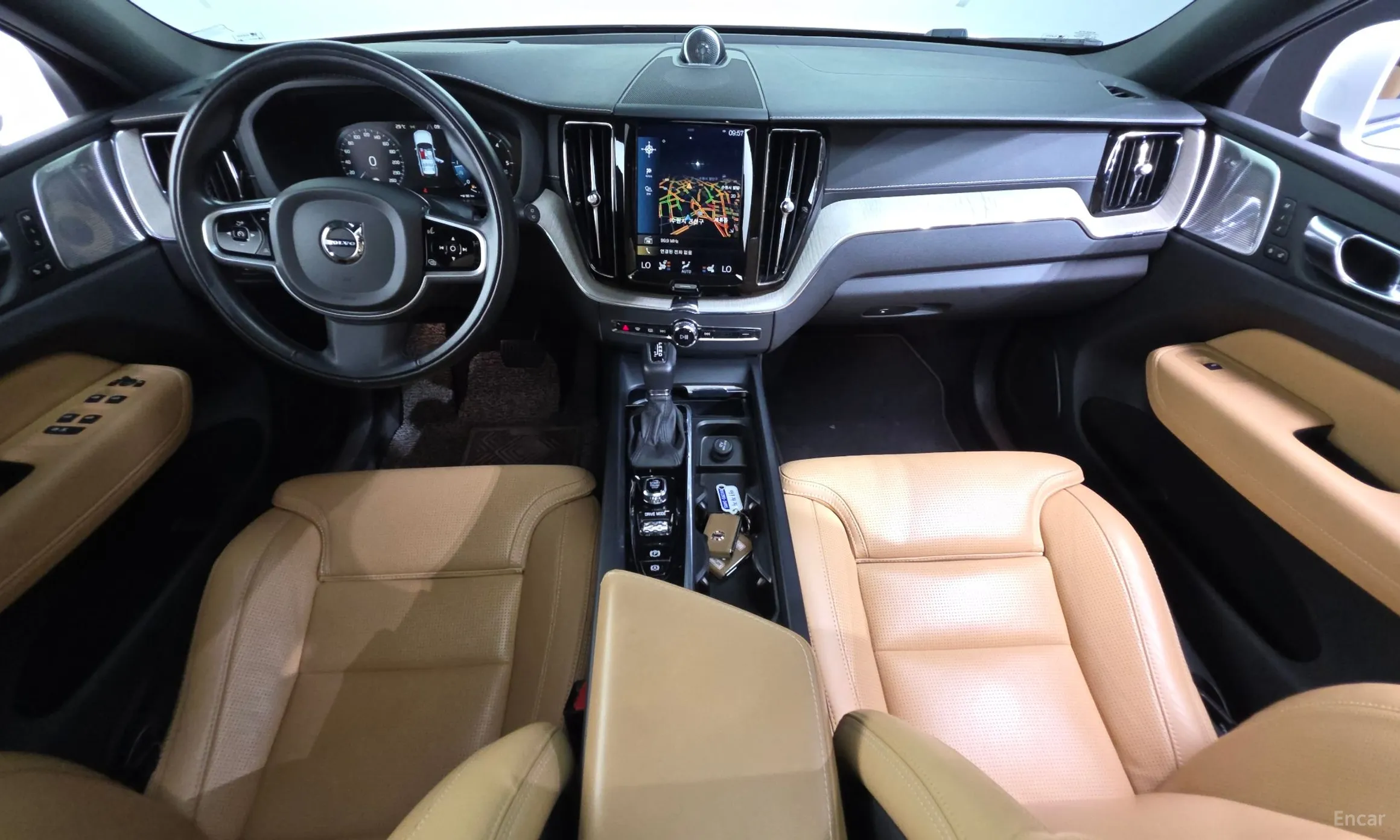 Volvo XC60 Gen 2 превью 7