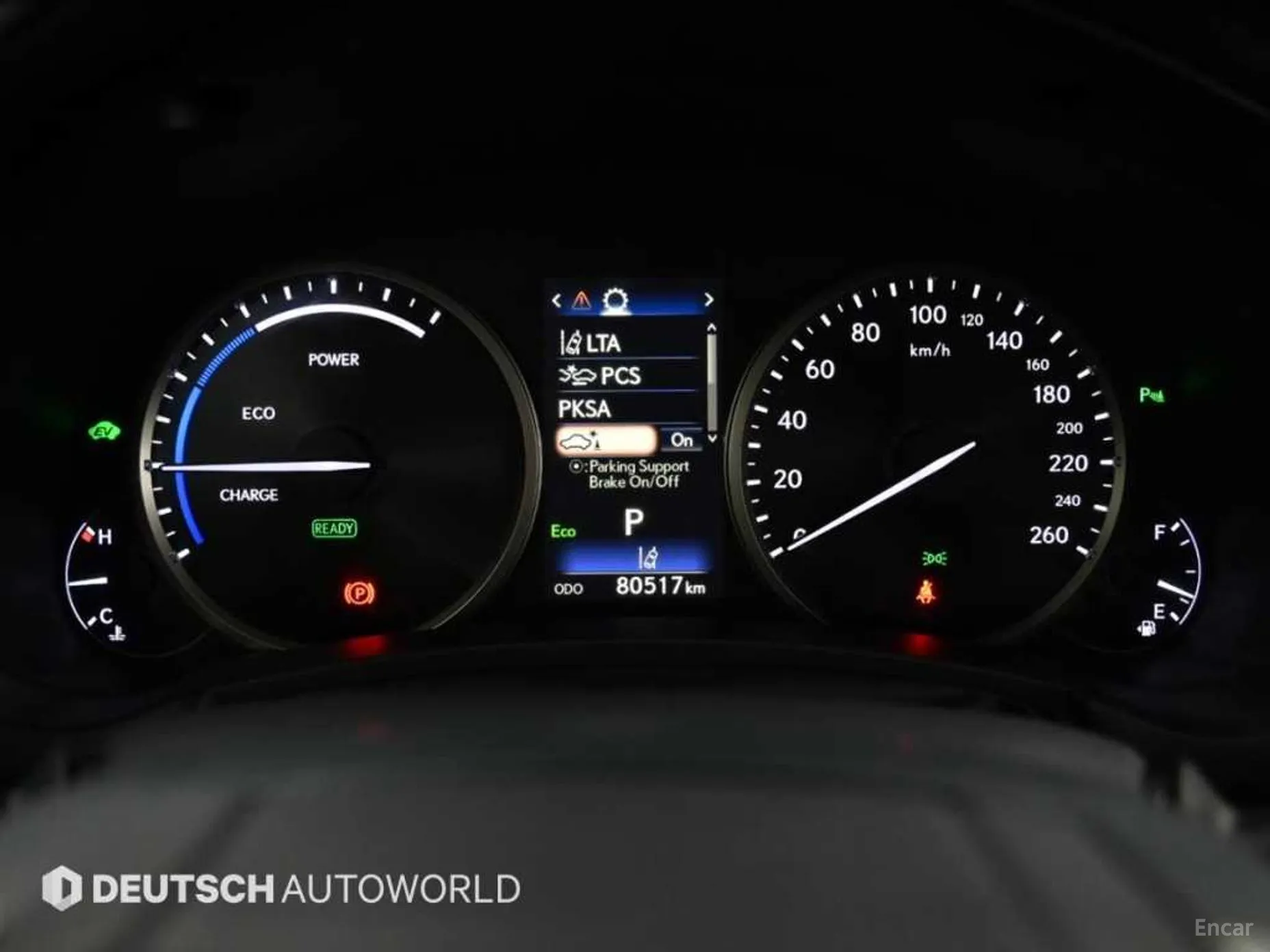 Lexus NX300h превью 8