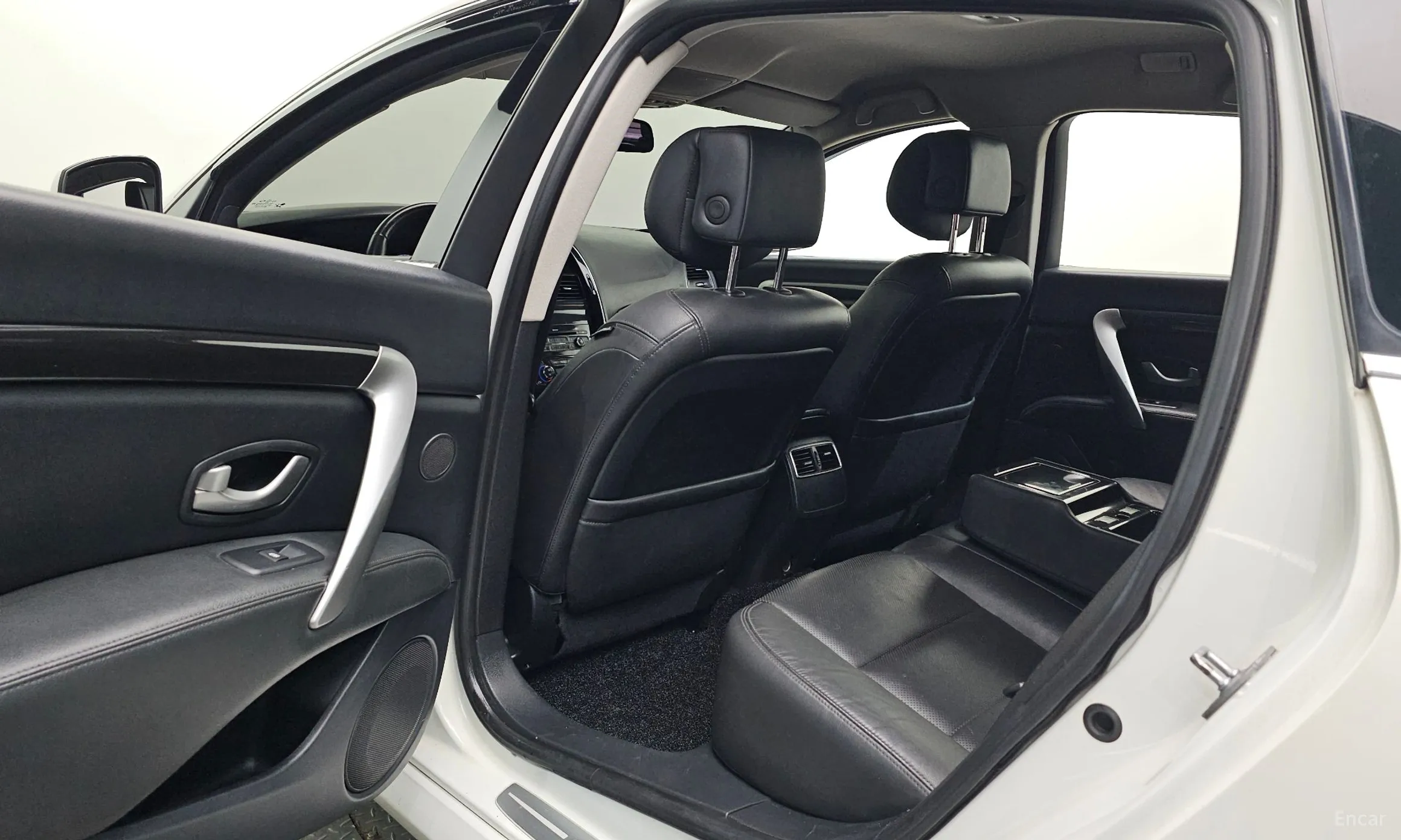 Renault Korea (Samsung) SM7 превью 11