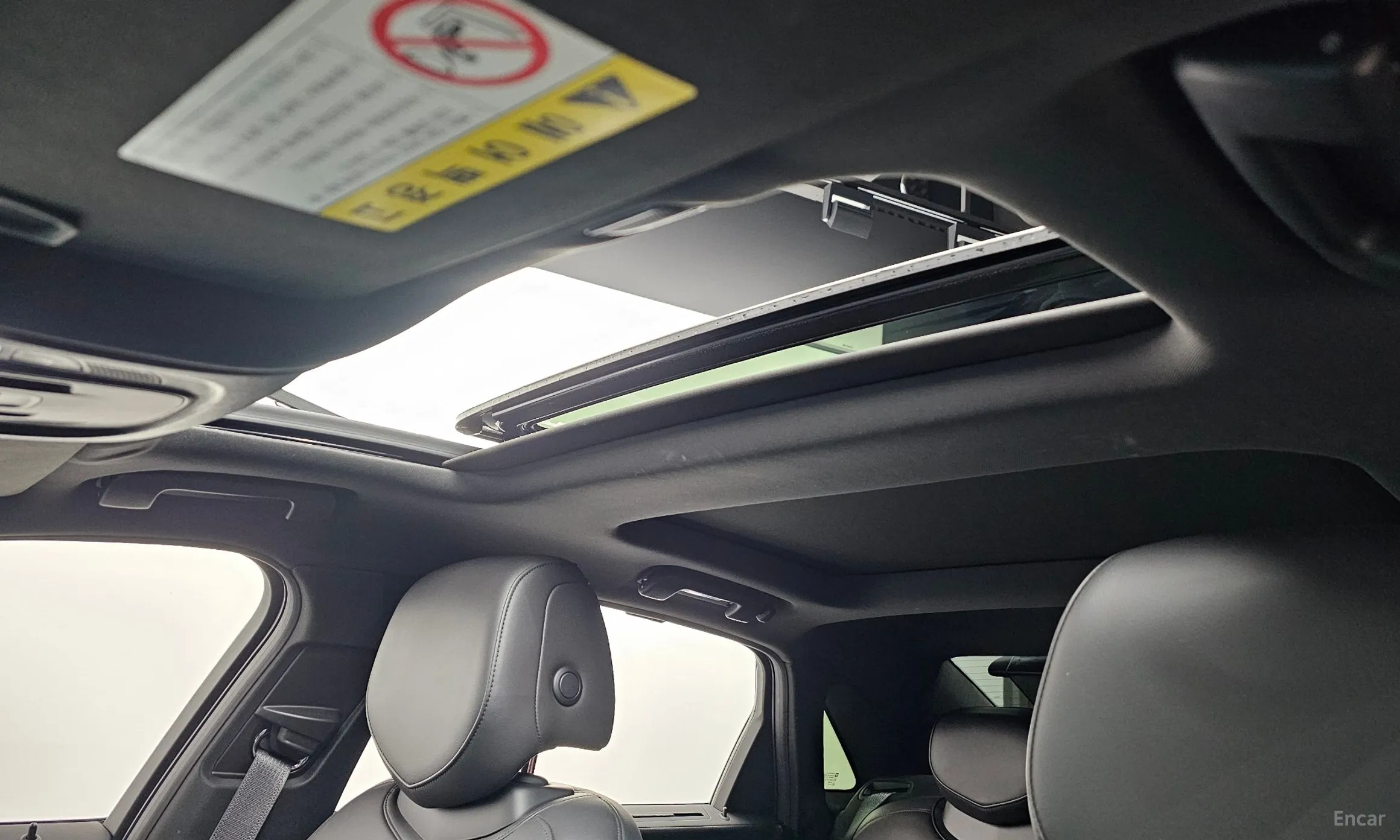 Cadillac CT6 превью 19