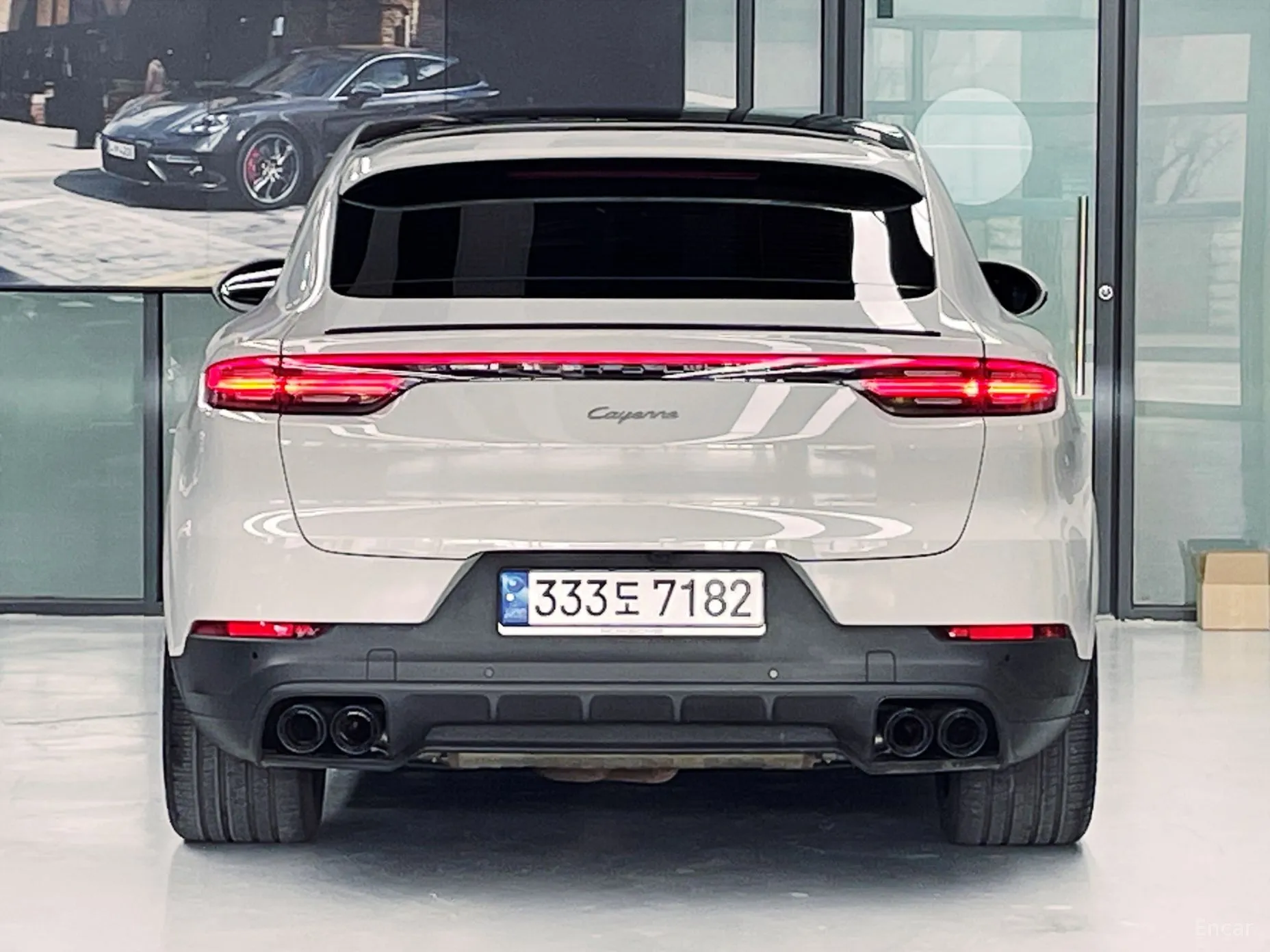 Porsche Cayenne (PO536) превью 4
