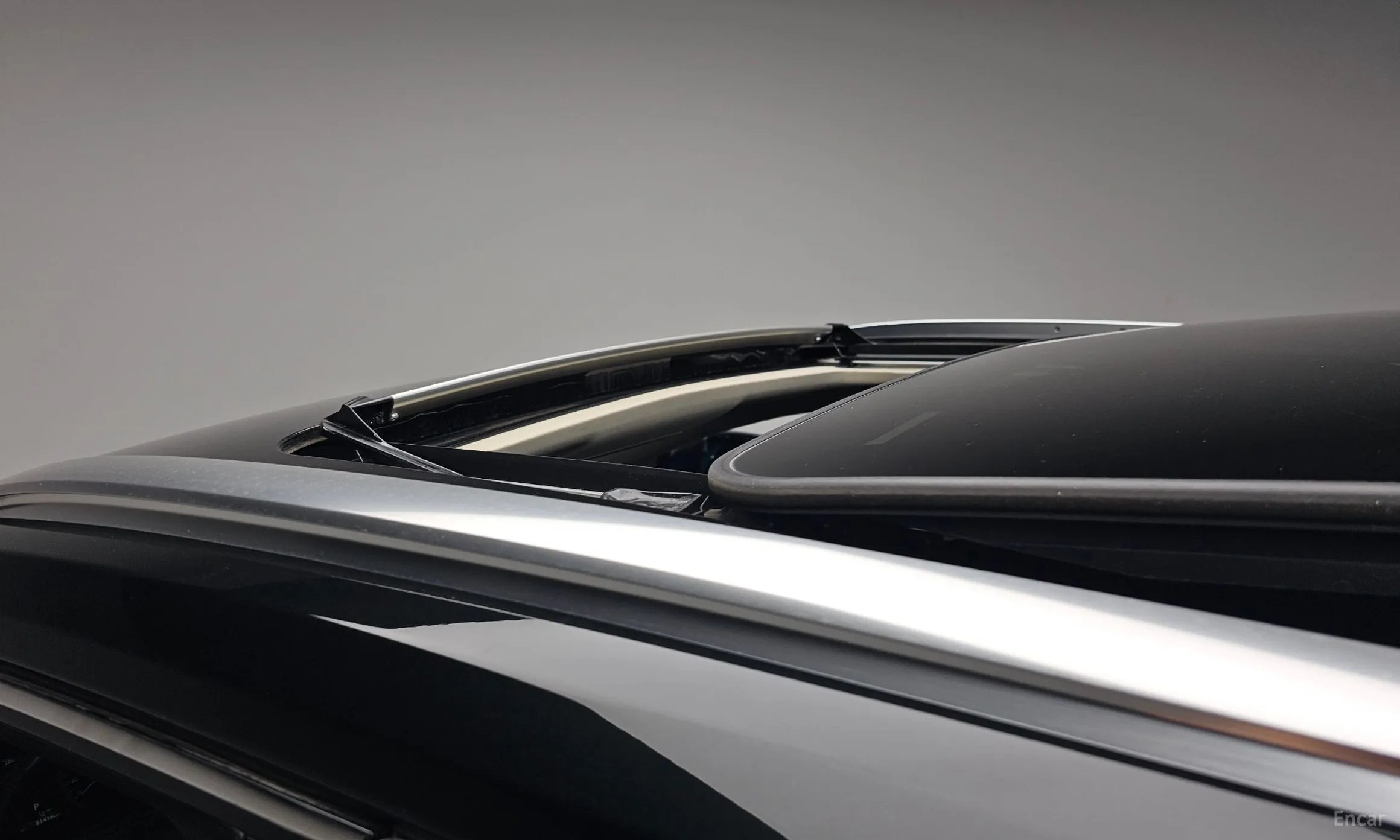 Lexus NX300h превью 16