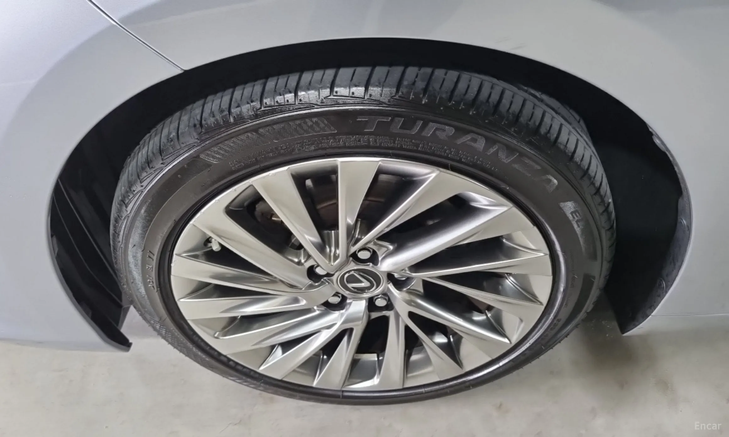 Lexus ES300h 7th Generation превью 5