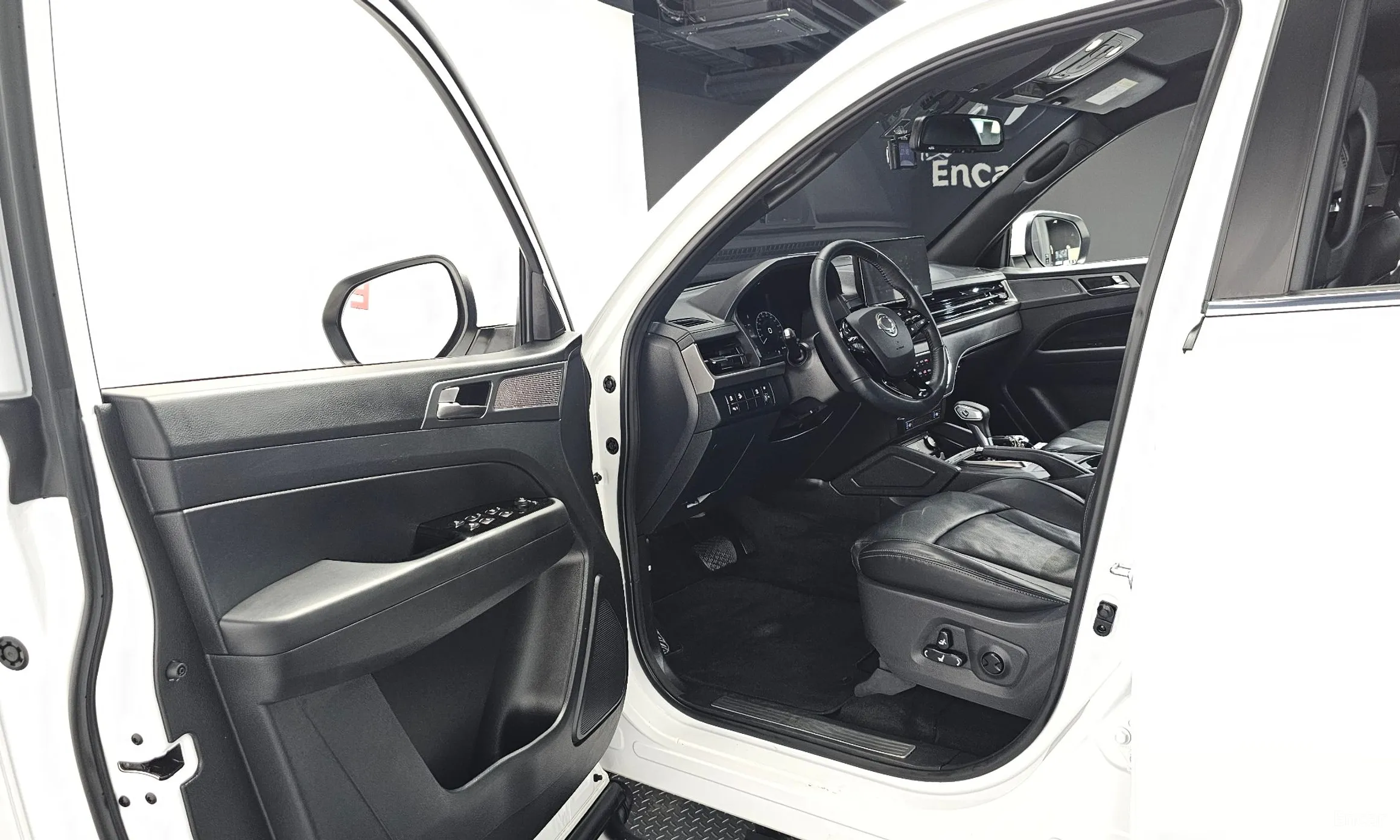 KG Mobility (SsangYong) Rexton Sports Khan превью 10
