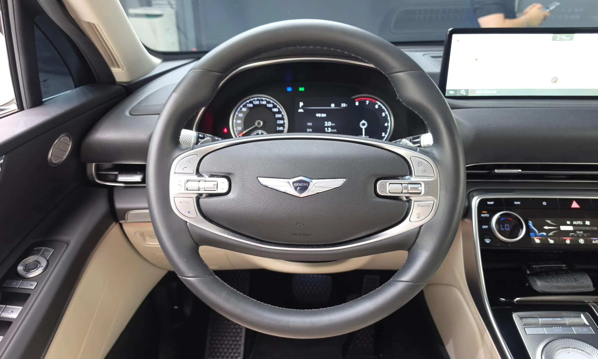 Genesis GV80 превью 13