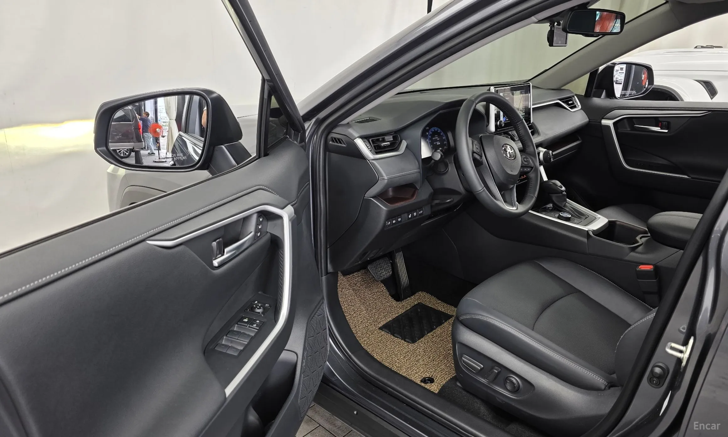 Toyota RAV4 5th Generation превью 10