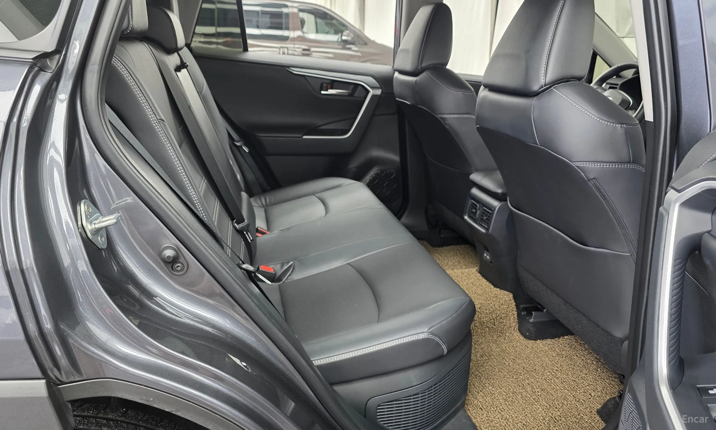 Toyota RAV4 5th Generation превью 11