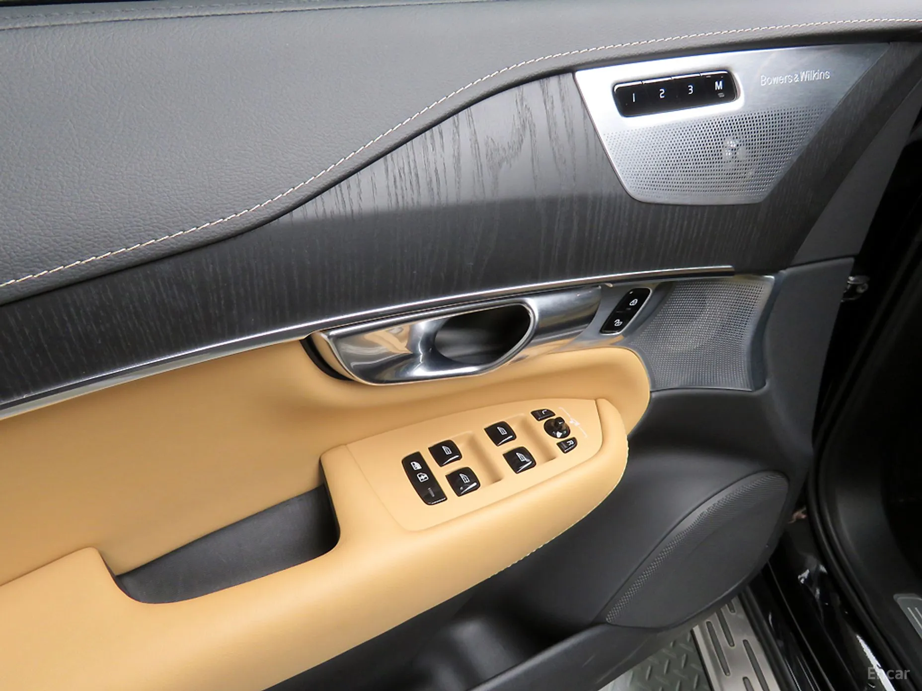 Volvo XC90 Gen 2 превью 17