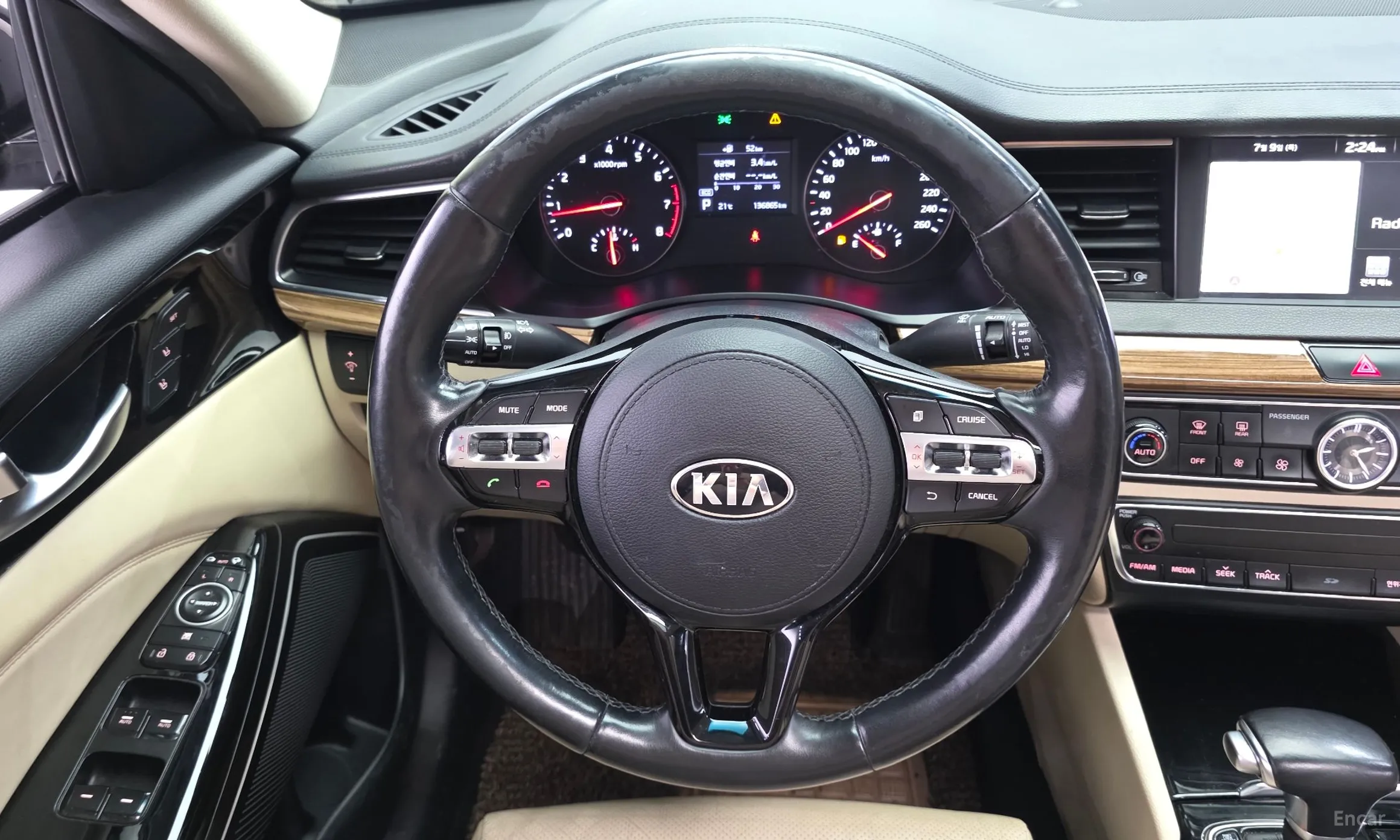 Kia K7 превью 13